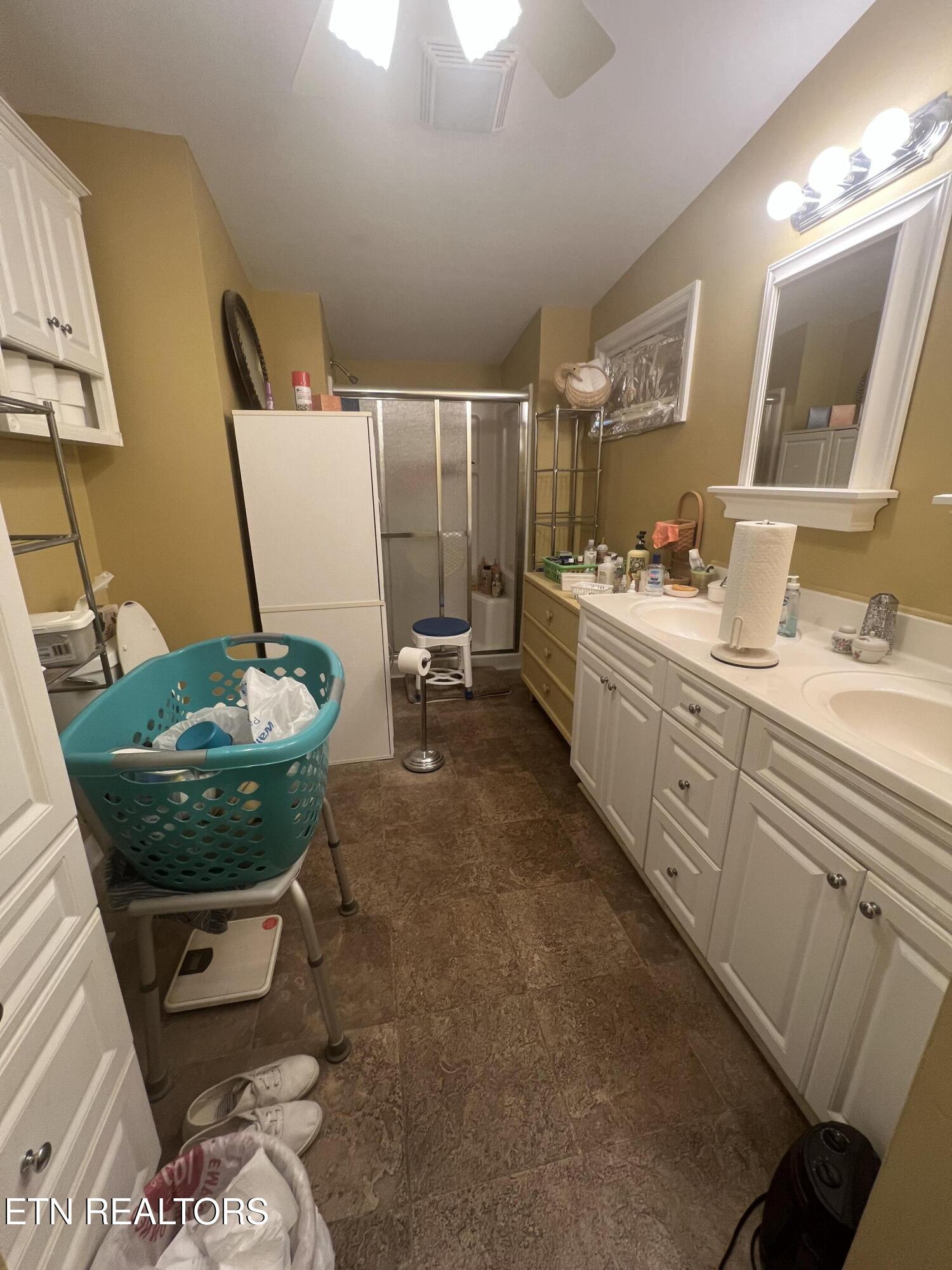205 Ellison Road Lafollette TN 37766