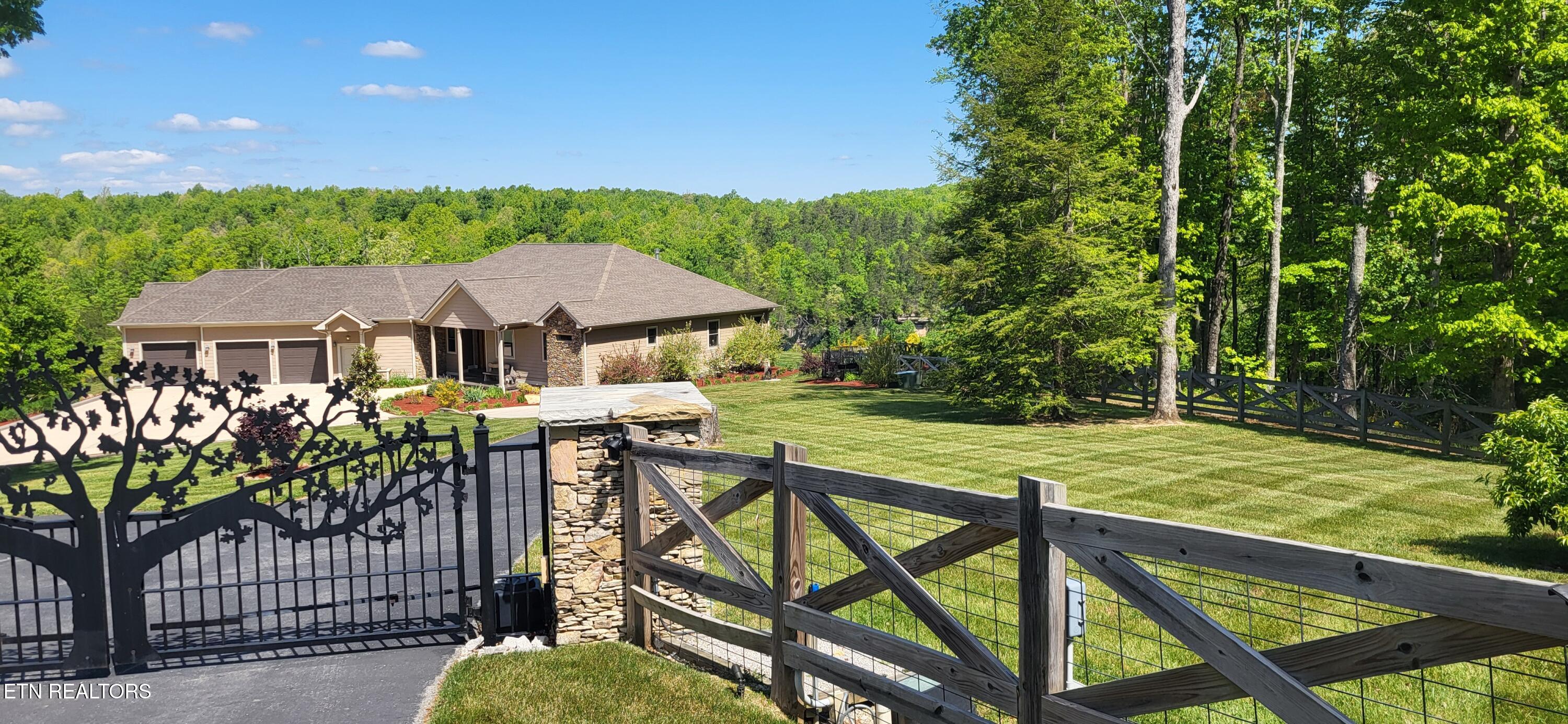 179 Eagle Bluff Jamestown TN 38556