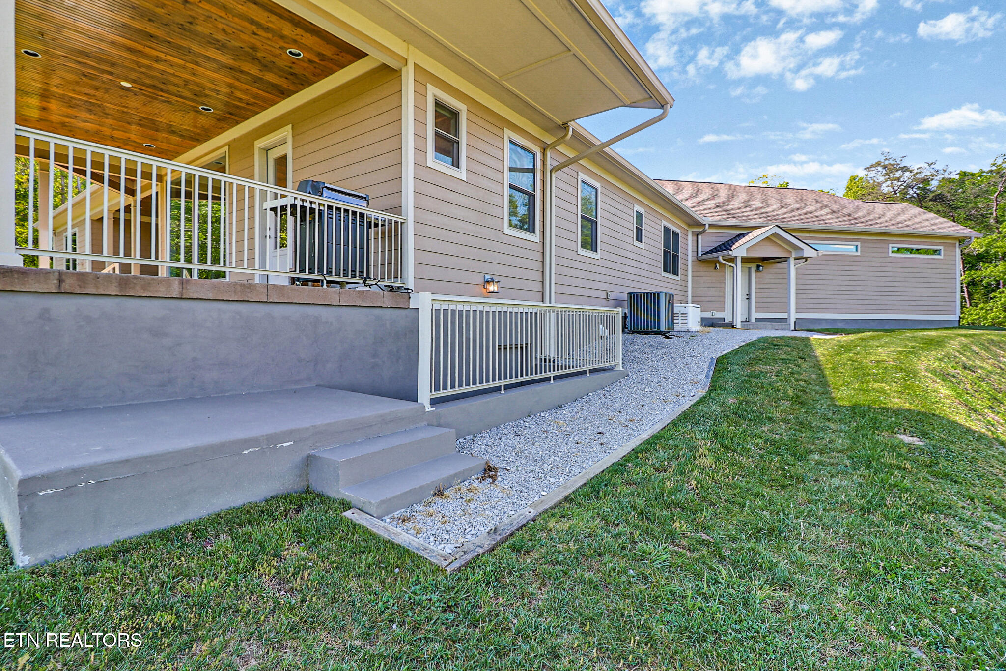 179 Eagle Bluff Jamestown TN 38556