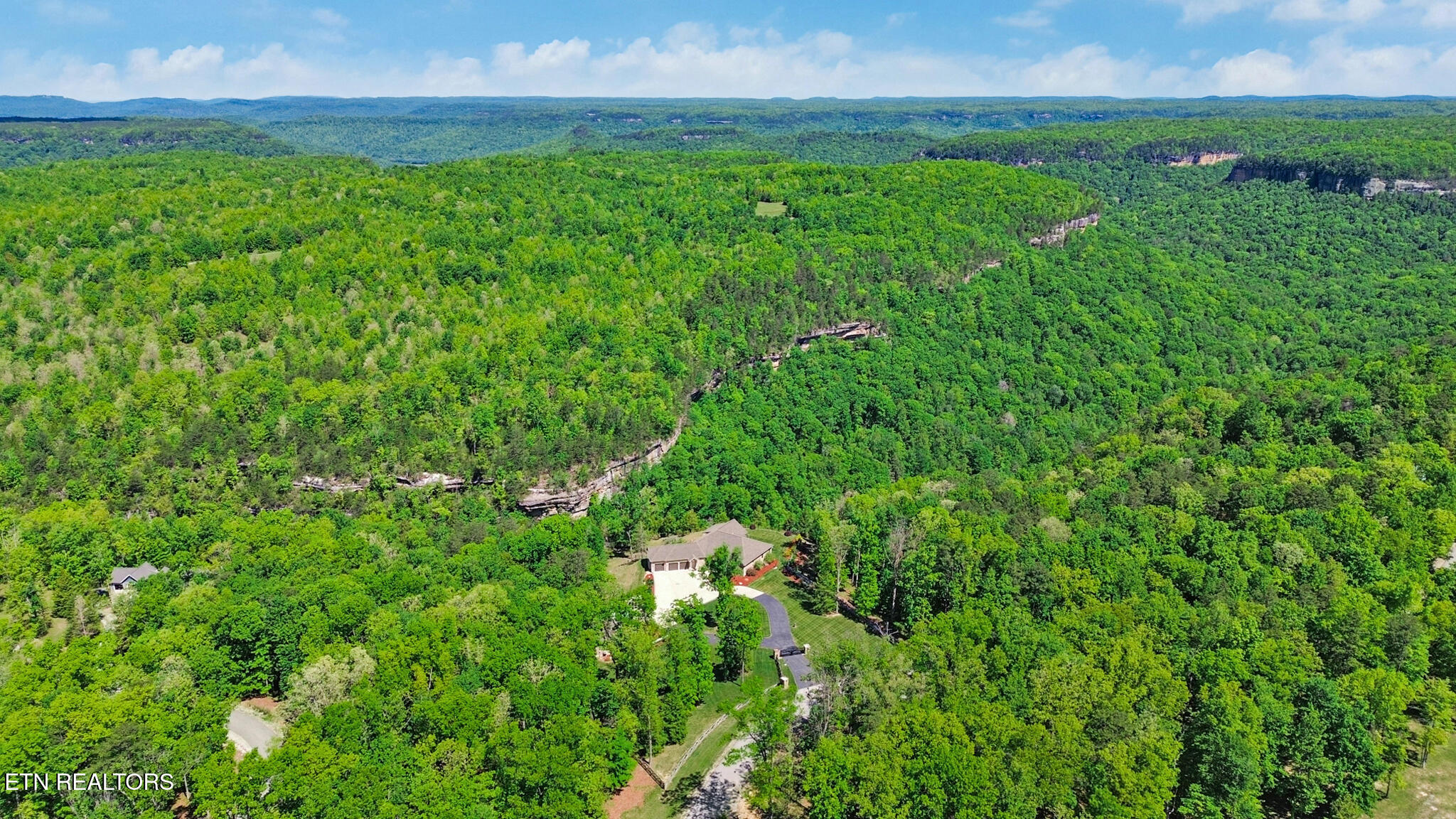 179 Eagle Bluff Jamestown TN 38556