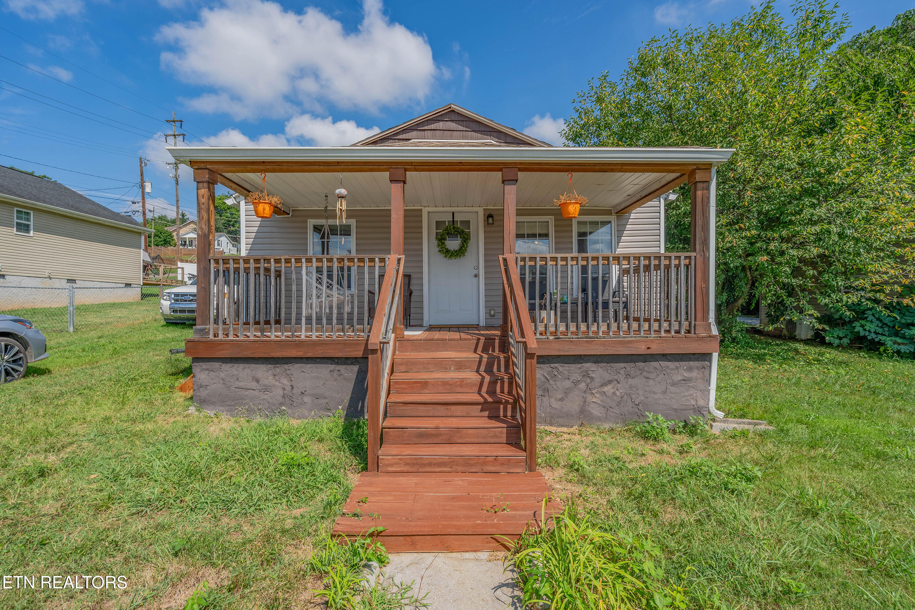 729 W Emerald Avenue Knoxville TN 37921