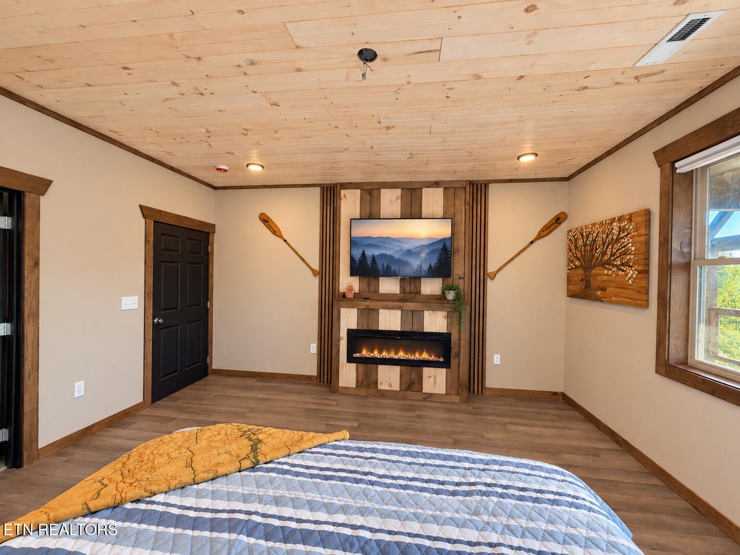 1134 Sanctuary Shores Way Sevierville TN 37876