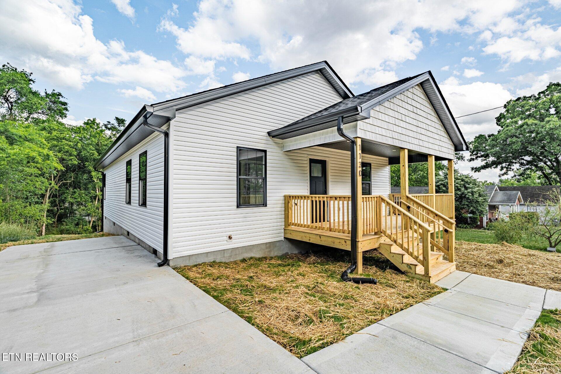 1130 Adcock Avenue Knoxville TN 37921