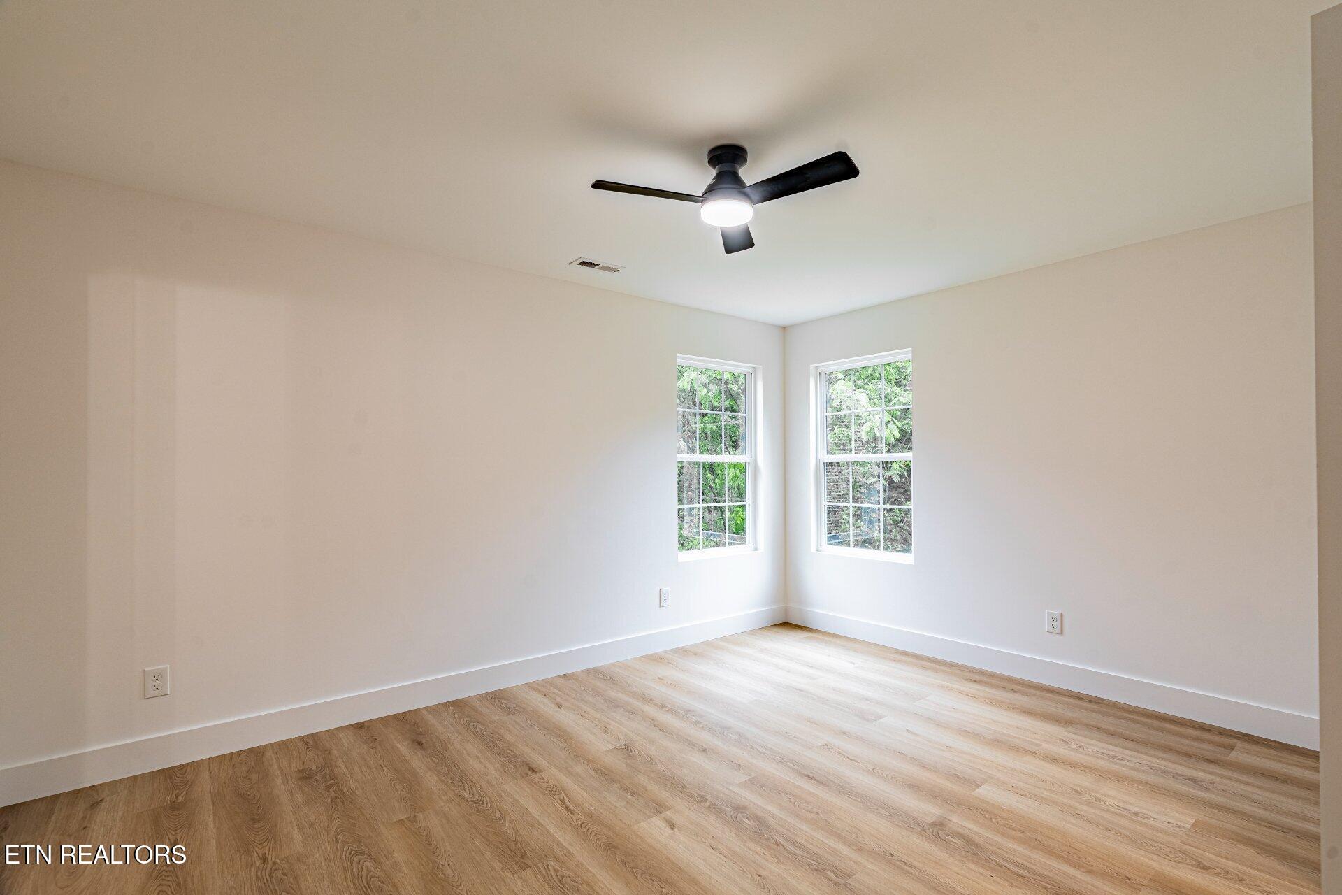 1130 Adcock Avenue Knoxville TN 37921