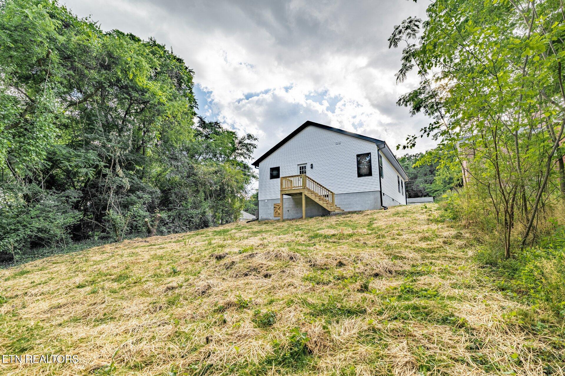 1130 Adcock Avenue Knoxville TN 37921