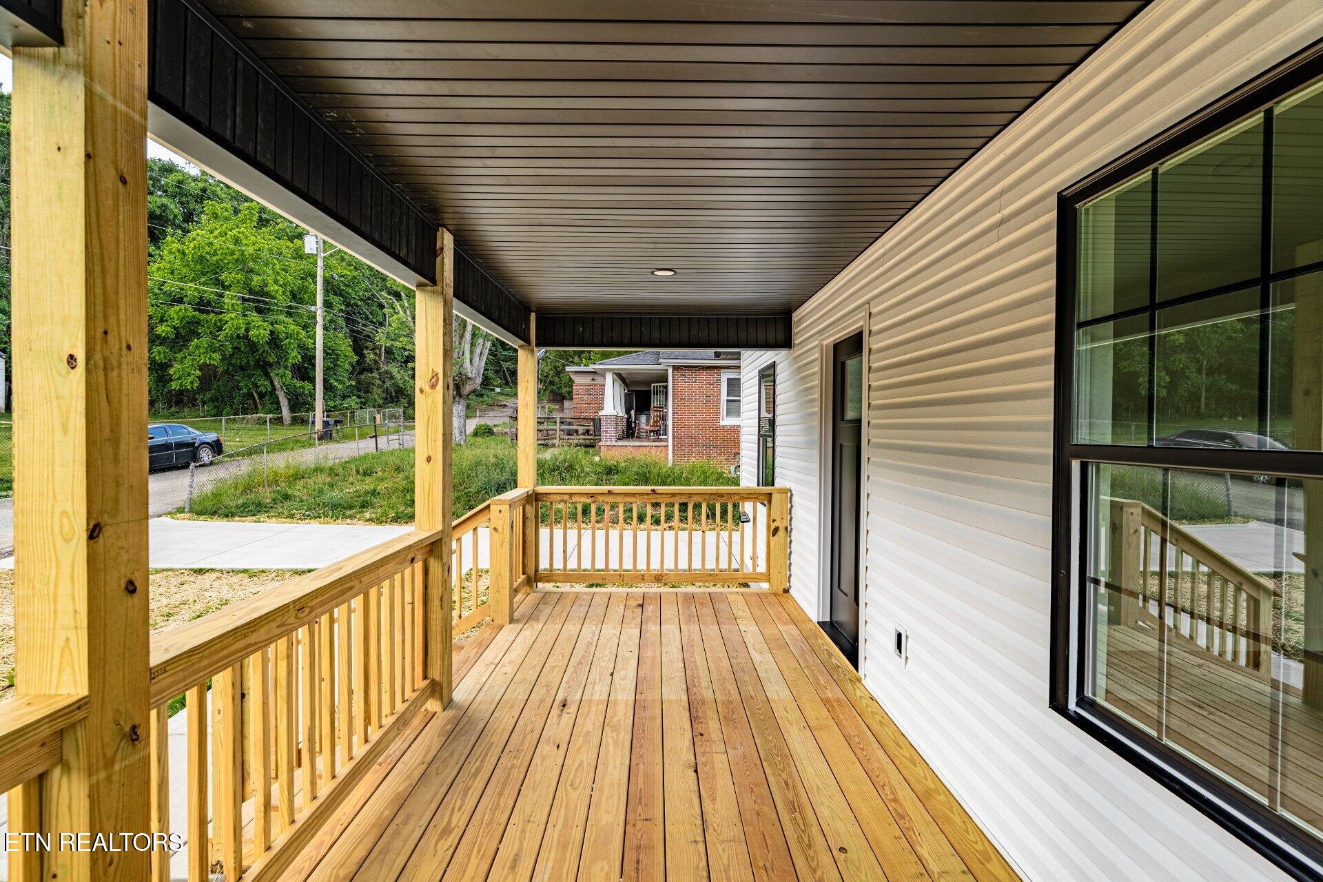 1130 Adcock Avenue Knoxville TN 37921