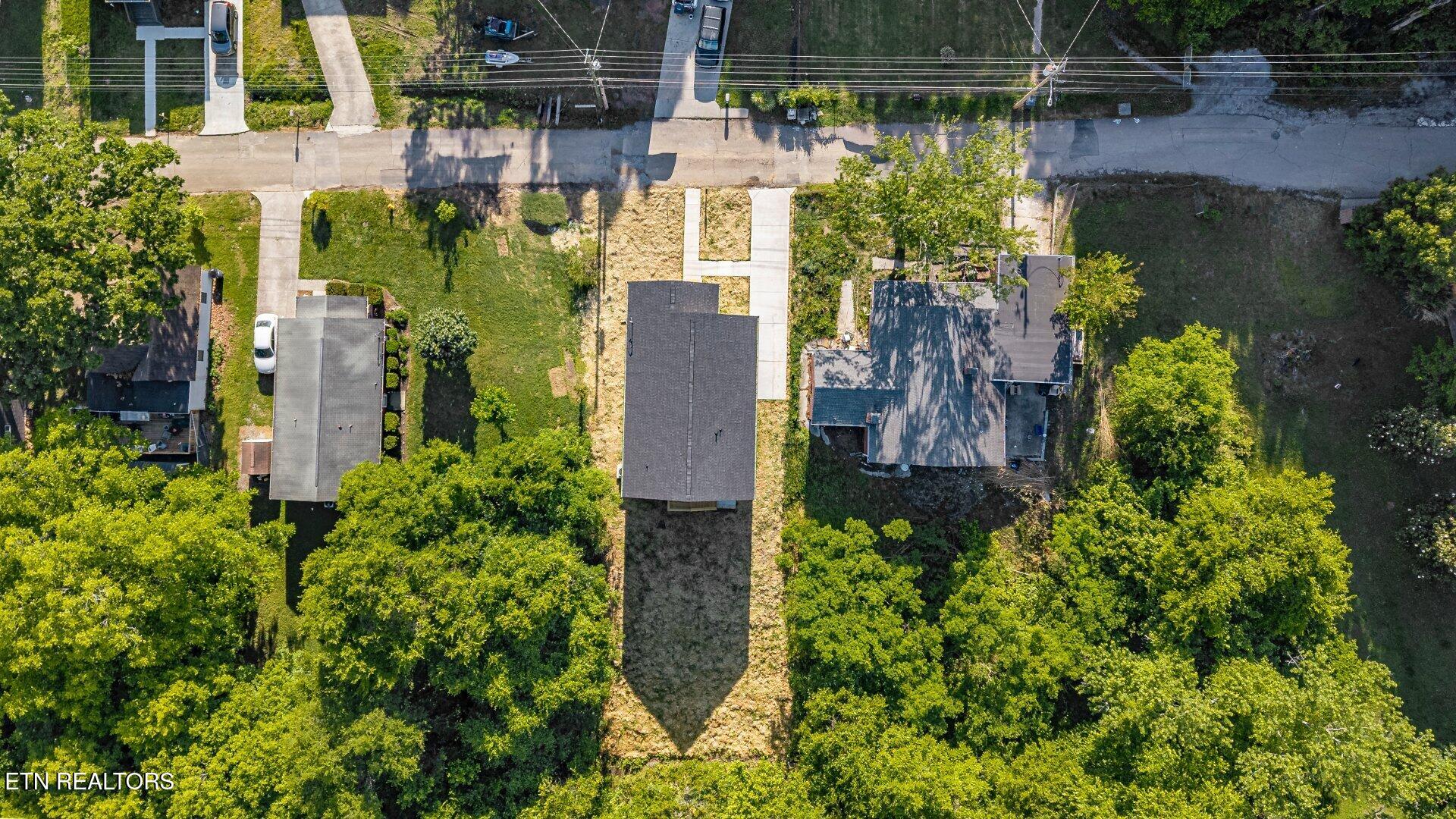 1130 Adcock Avenue Knoxville TN 37921