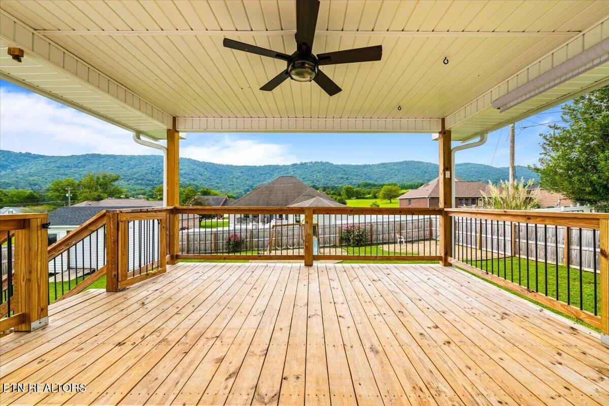 334 Indian Mound Circle Jacksboro TN 37757