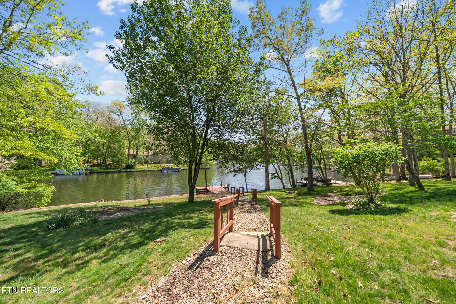 169 Ivy Brook Lane Crossville TN 38558