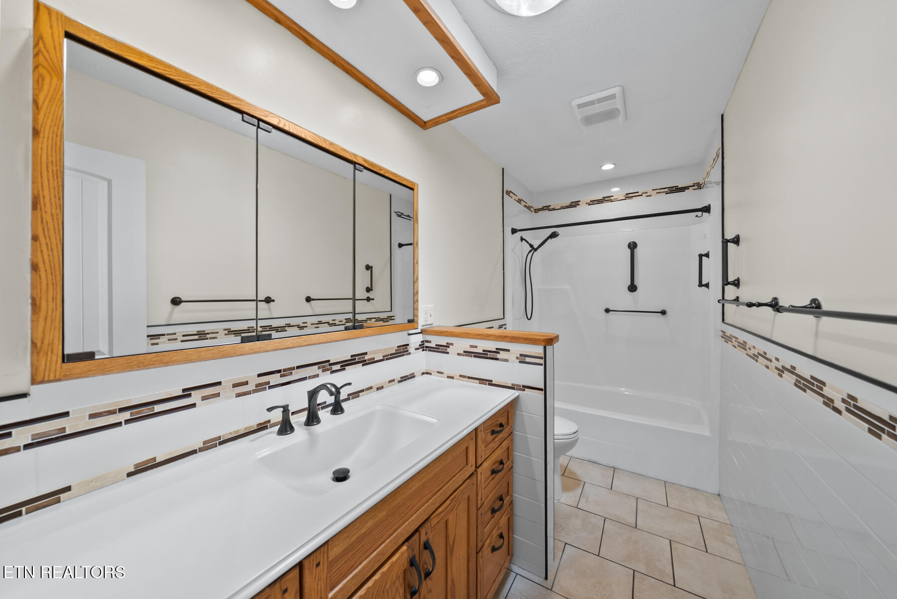 169 Ivy Brook Lane Crossville TN 38558