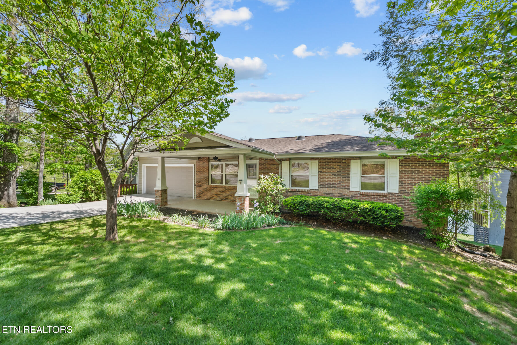 169 Ivy Brook Lane Crossville TN 38558