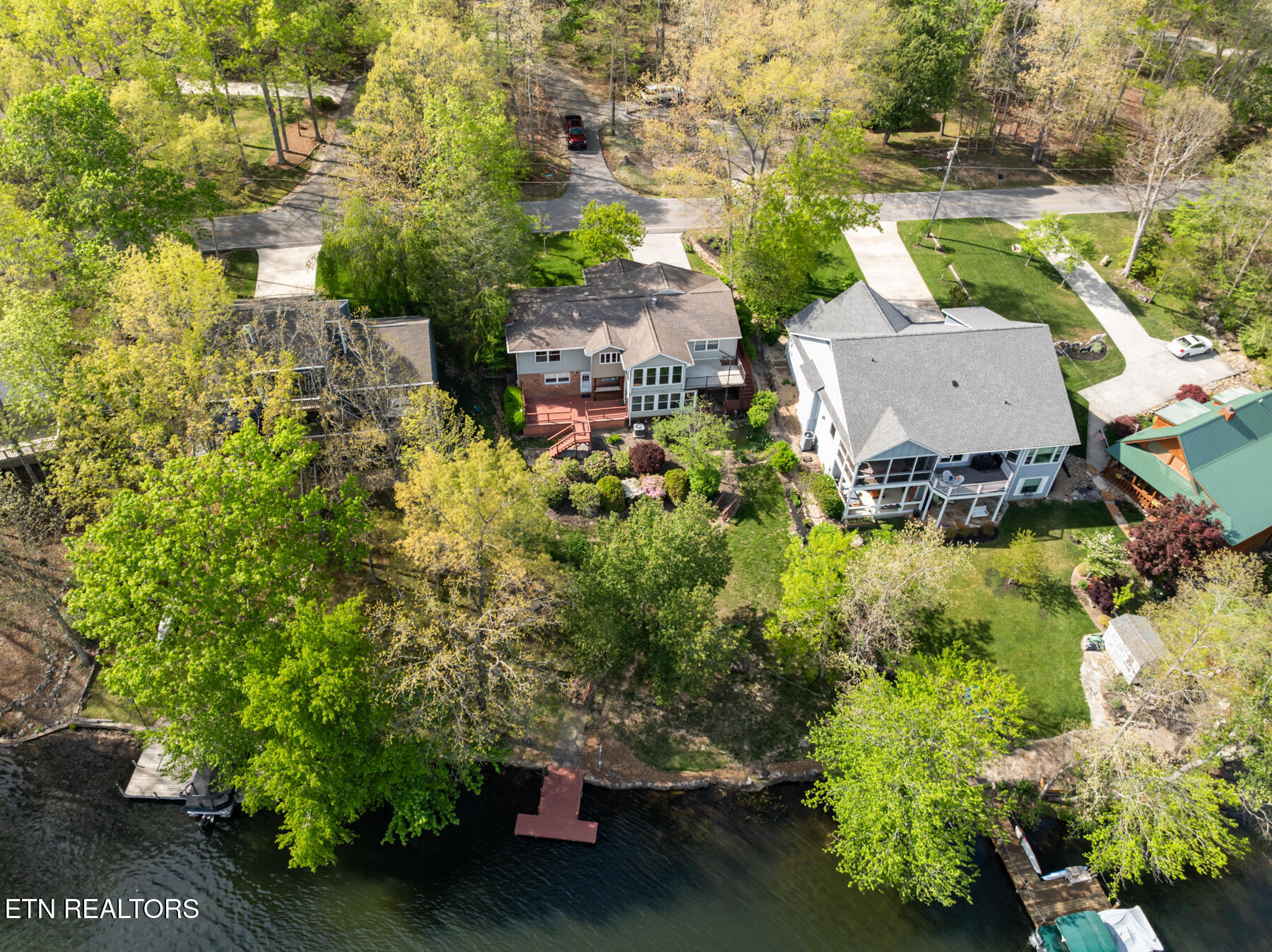 169 Ivy Brook Lane Crossville TN 38558