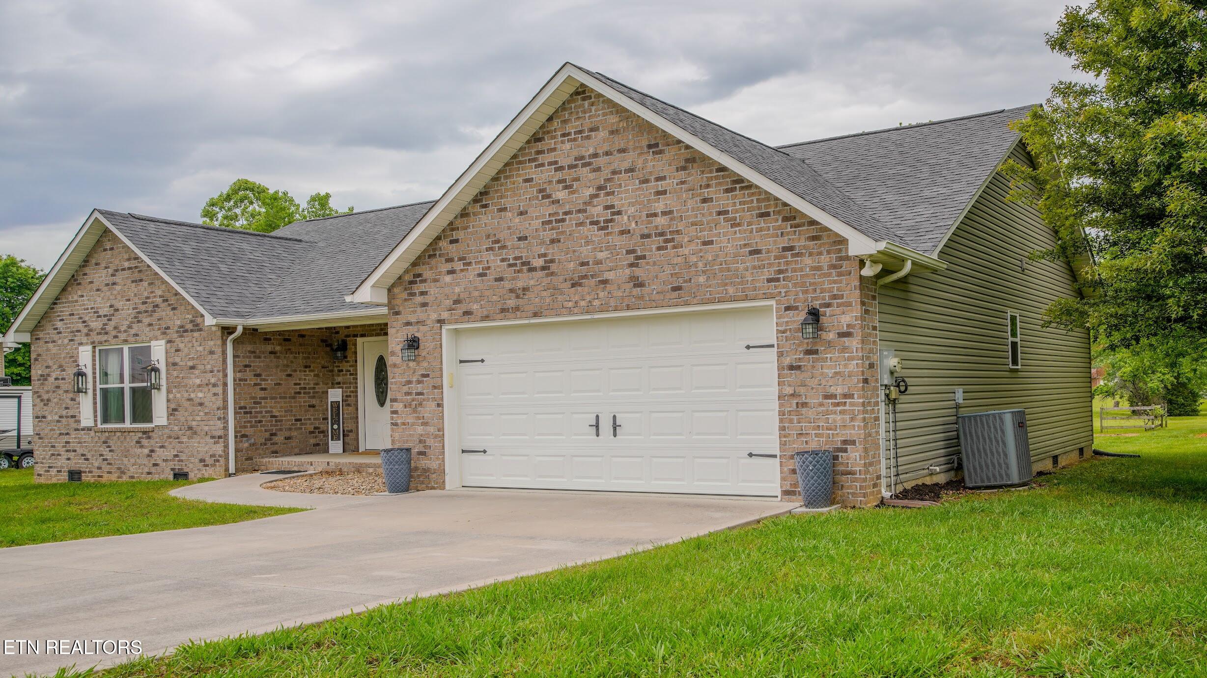 645 Bryce View Lane Sevierville TN 37876