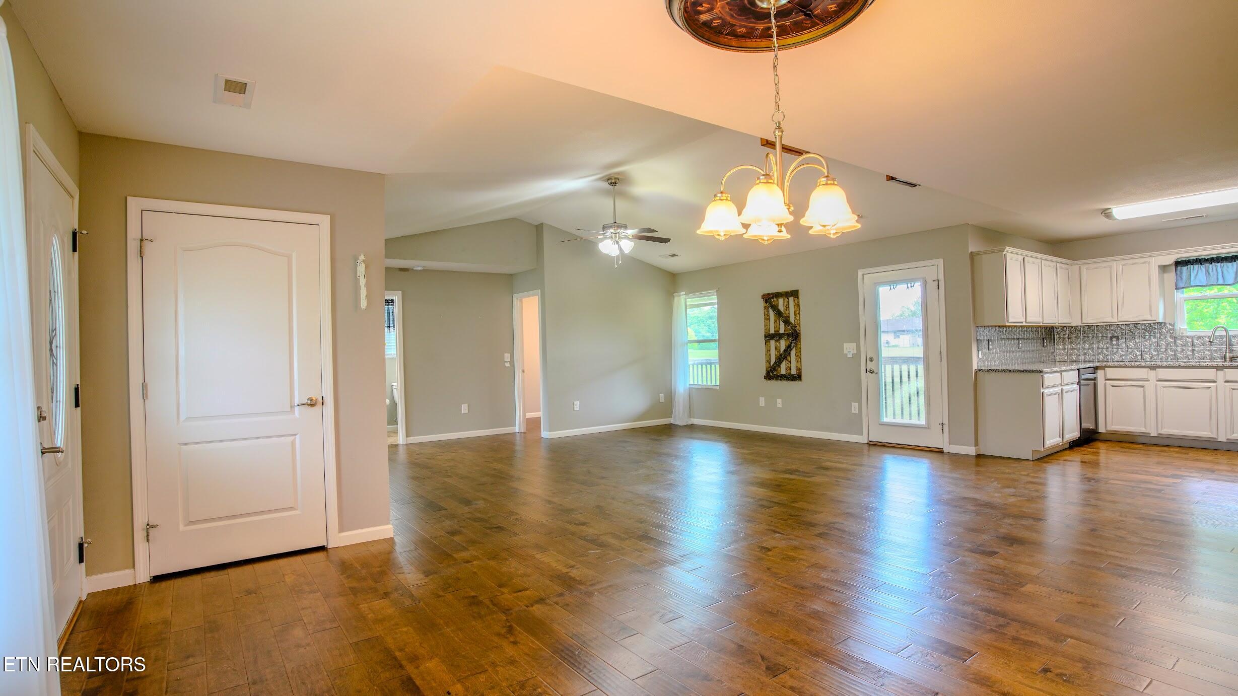 645 Bryce View Lane Sevierville TN 37876