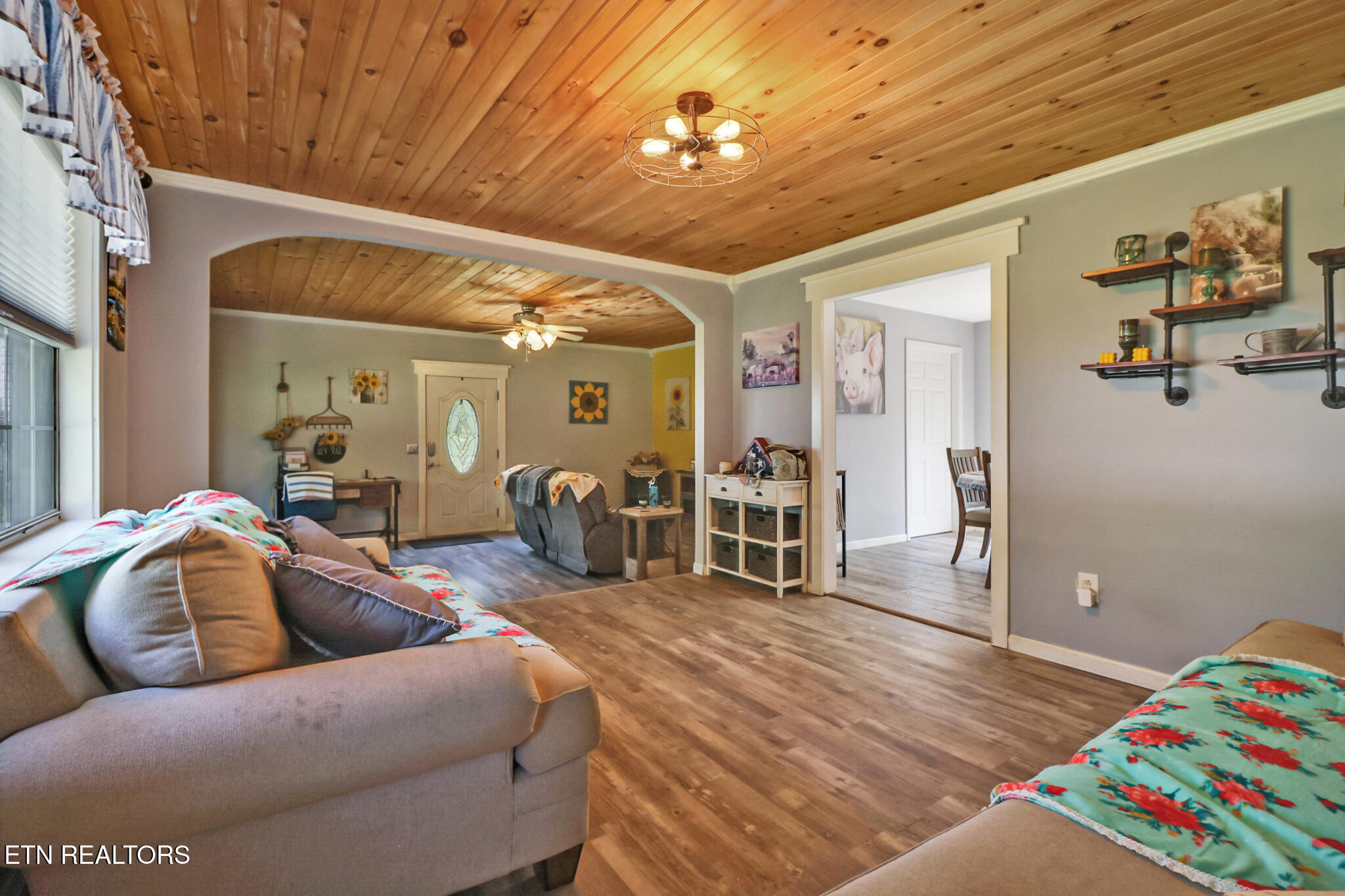2013 Meadowview Drive Jamestown TN 38556