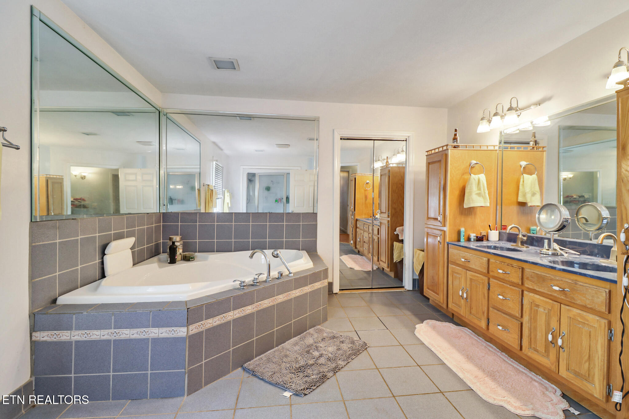 2013 Meadowview Drive Jamestown TN 38556