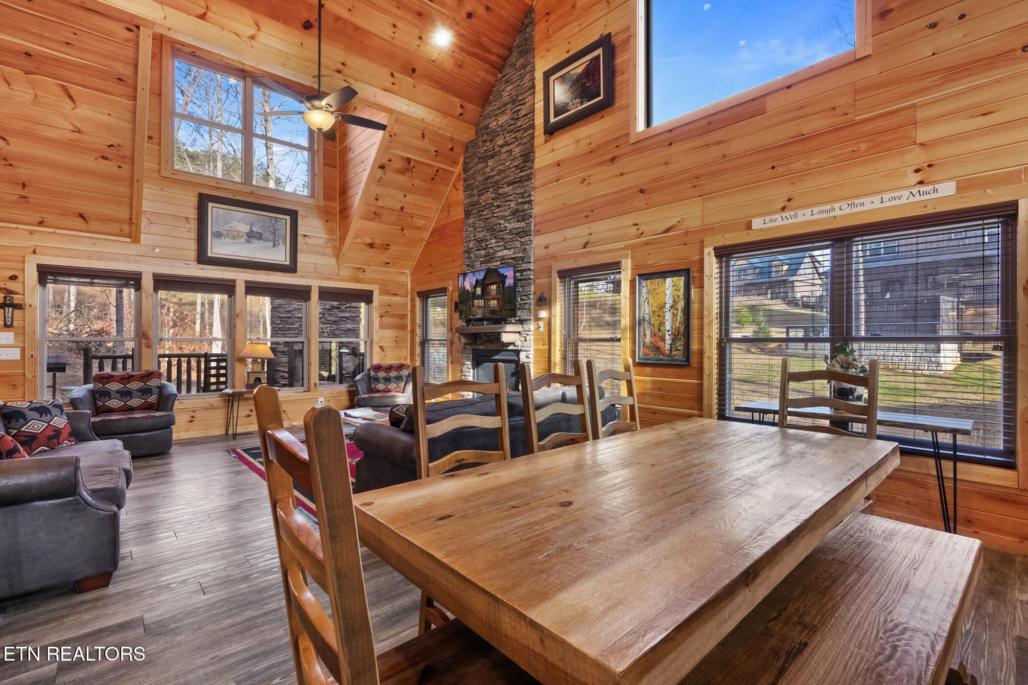 2804 Murray Ridge Road Sevierville TN 37876