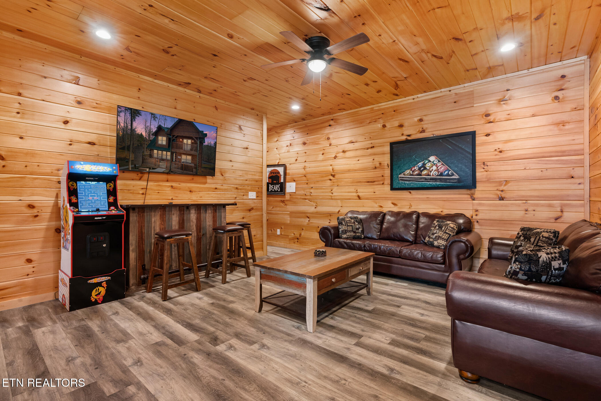 2804 Murray Ridge Road Sevierville TN 37876