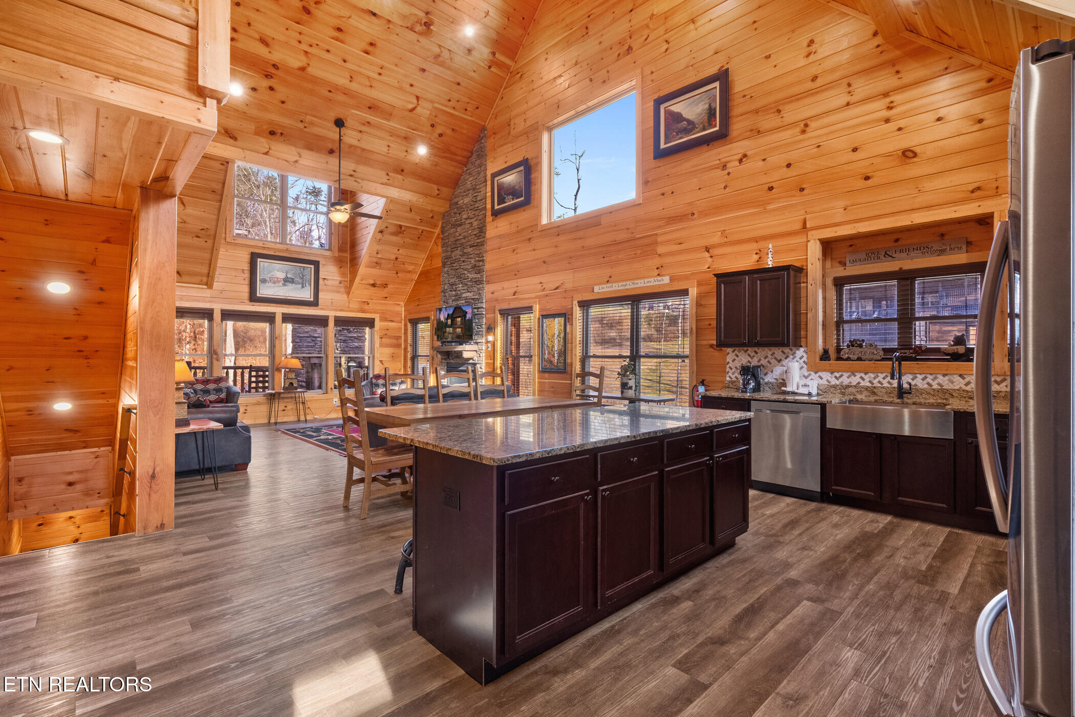 2804 Murray Ridge Road Sevierville TN 37876
