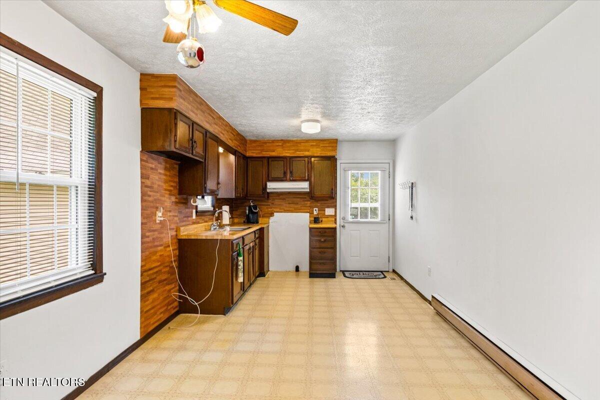 227 Higdon Lane Lafollette TN 37766