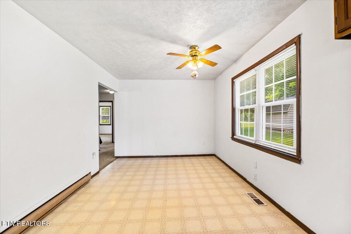 227 Higdon Lane Lafollette TN 37766