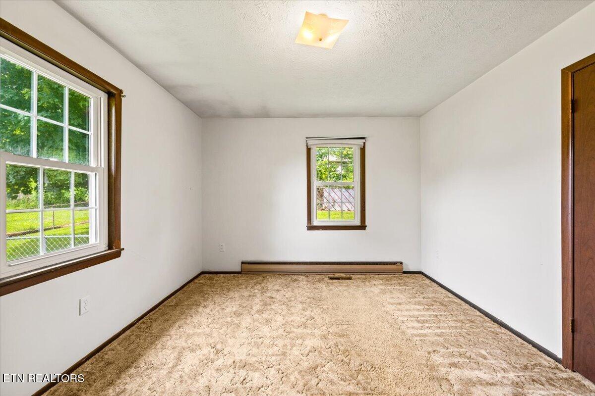 227 Higdon Lane Lafollette TN 37766