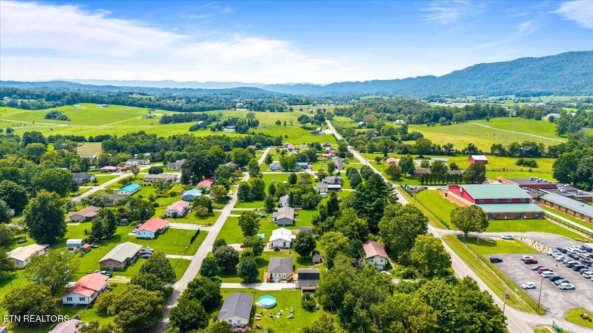 227 Higdon Lane Lafollette TN 37766