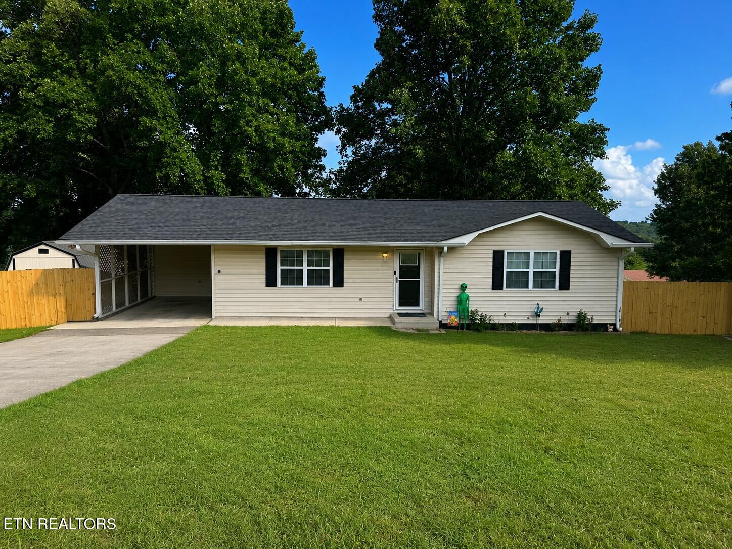 903 Star Lite Drive Madisonville TN 37354