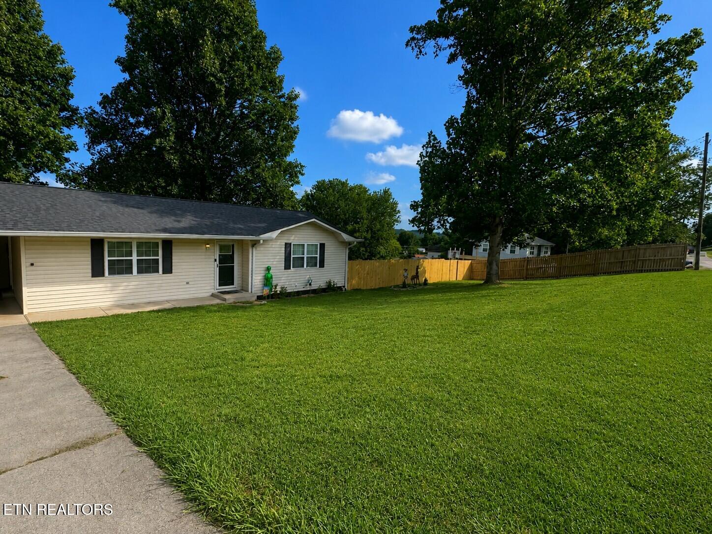 903 Star Lite Drive Madisonville TN 37354