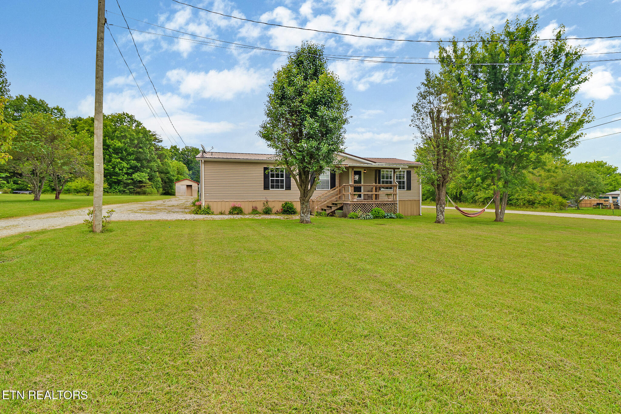 1932 Pomona Road Crossville TN 38571