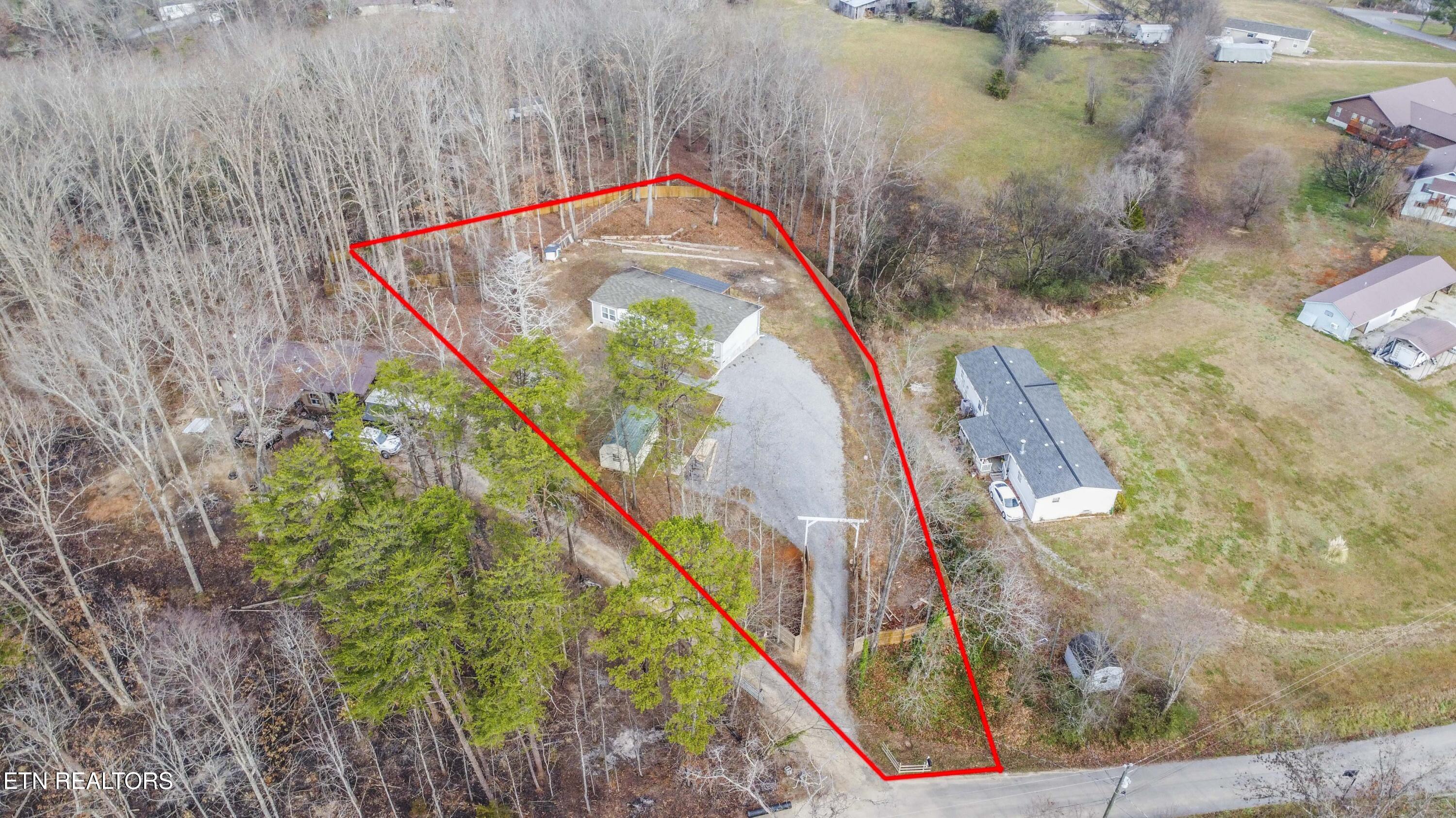 2744 Maplecrest Lane Sevierville TN 37876