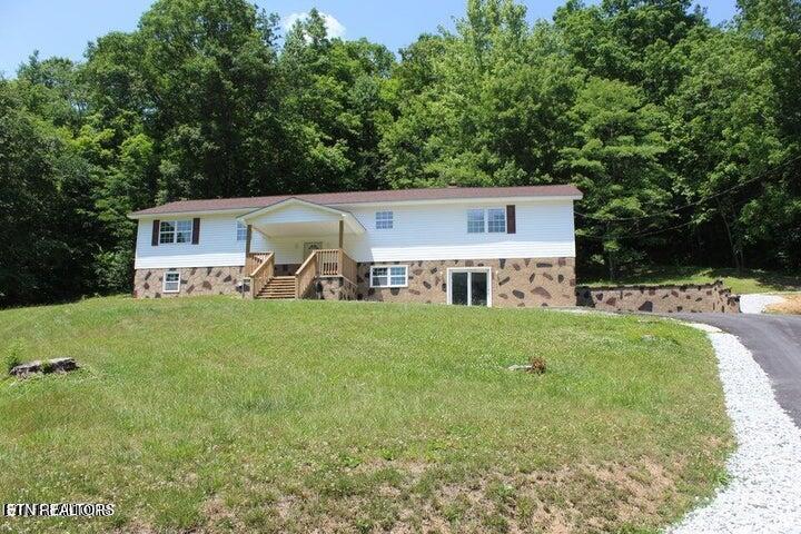 2915 Flat Hollow Road Speedwell TN 37870