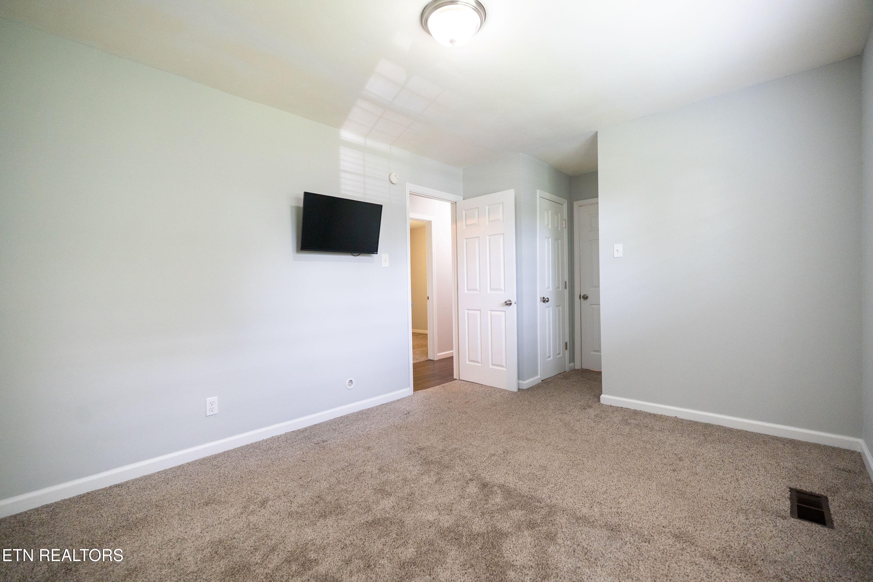 6008 Ridgewood Road Knoxville TN 37918