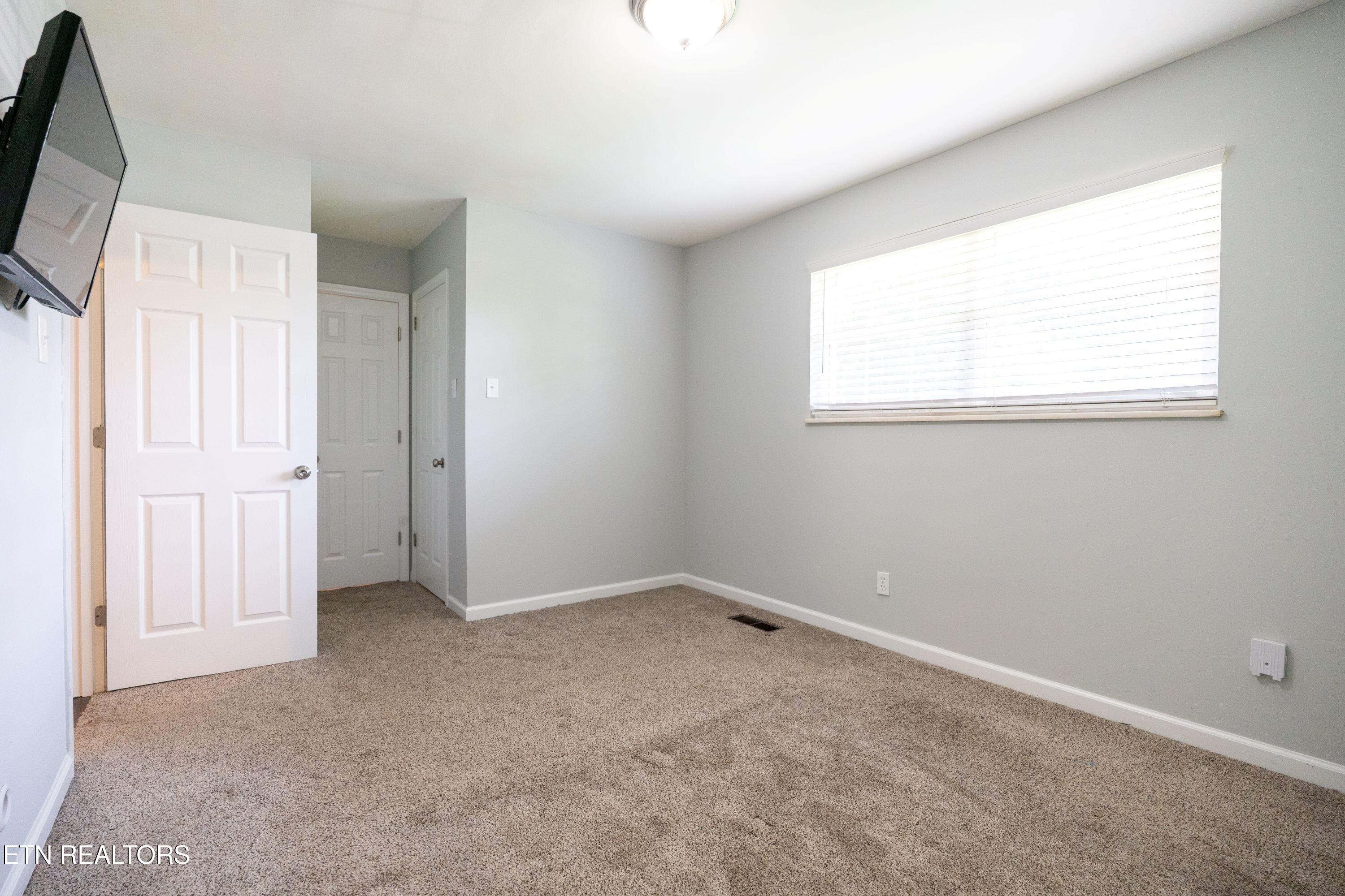 6008 Ridgewood Road Knoxville TN 37918