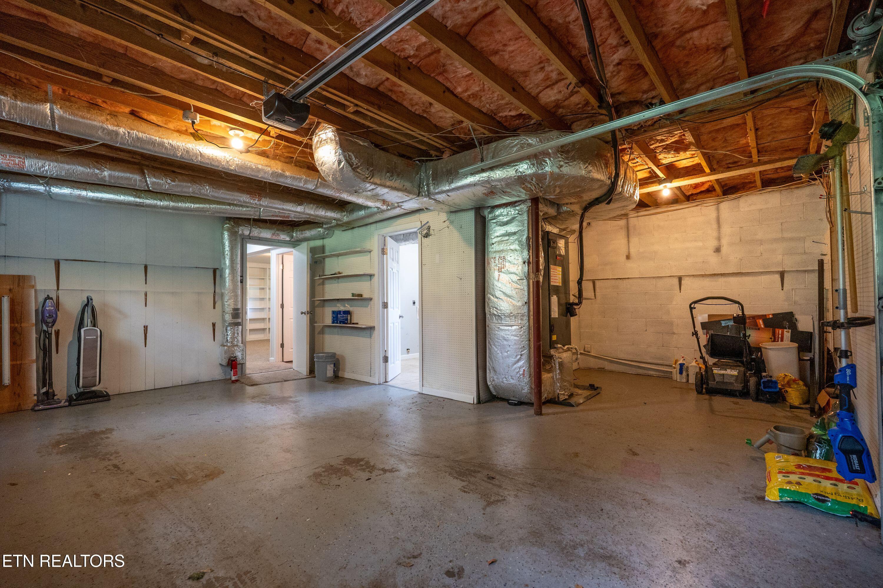6008 Ridgewood Road Knoxville TN 37918