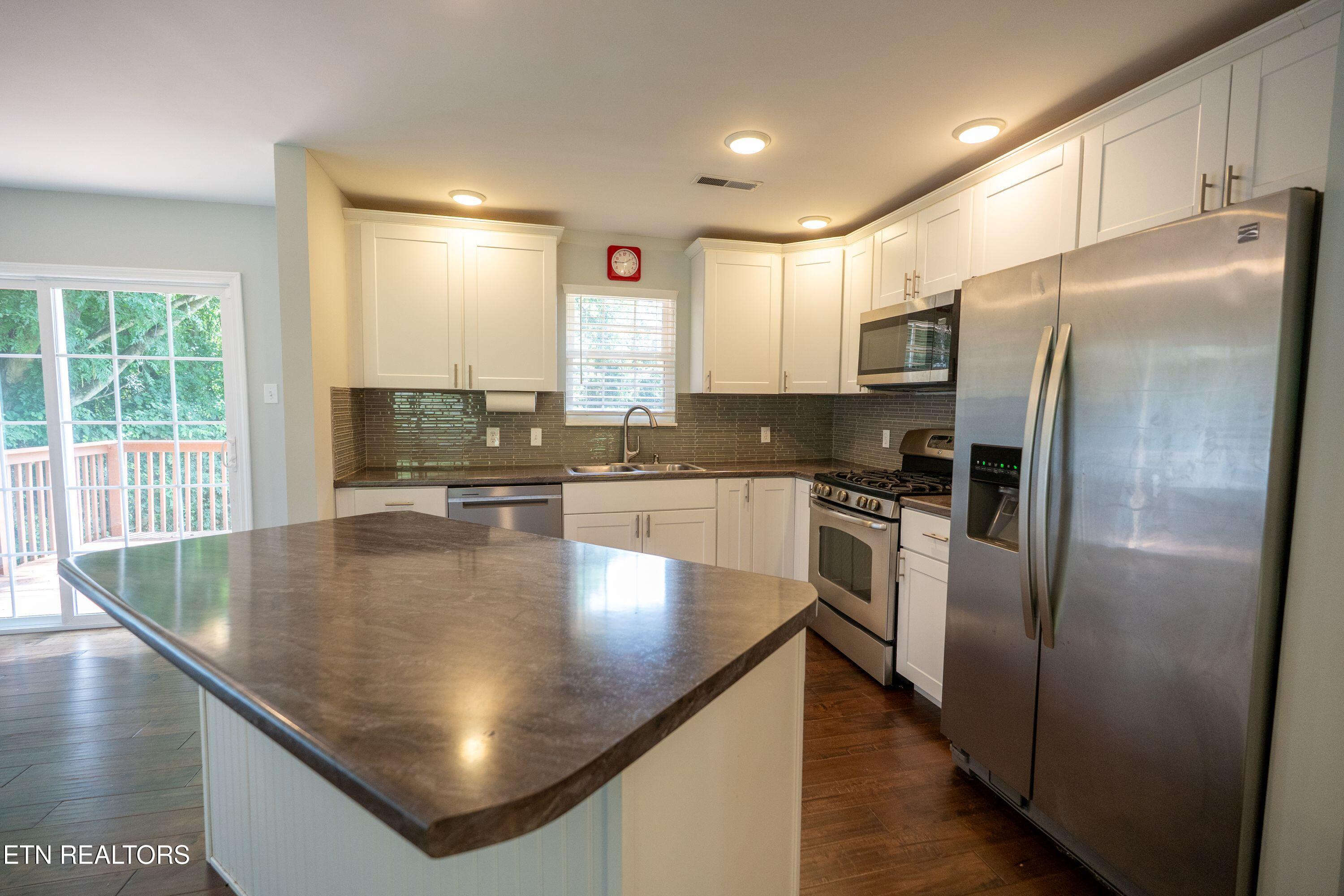 6008 Ridgewood Road Knoxville TN 37918