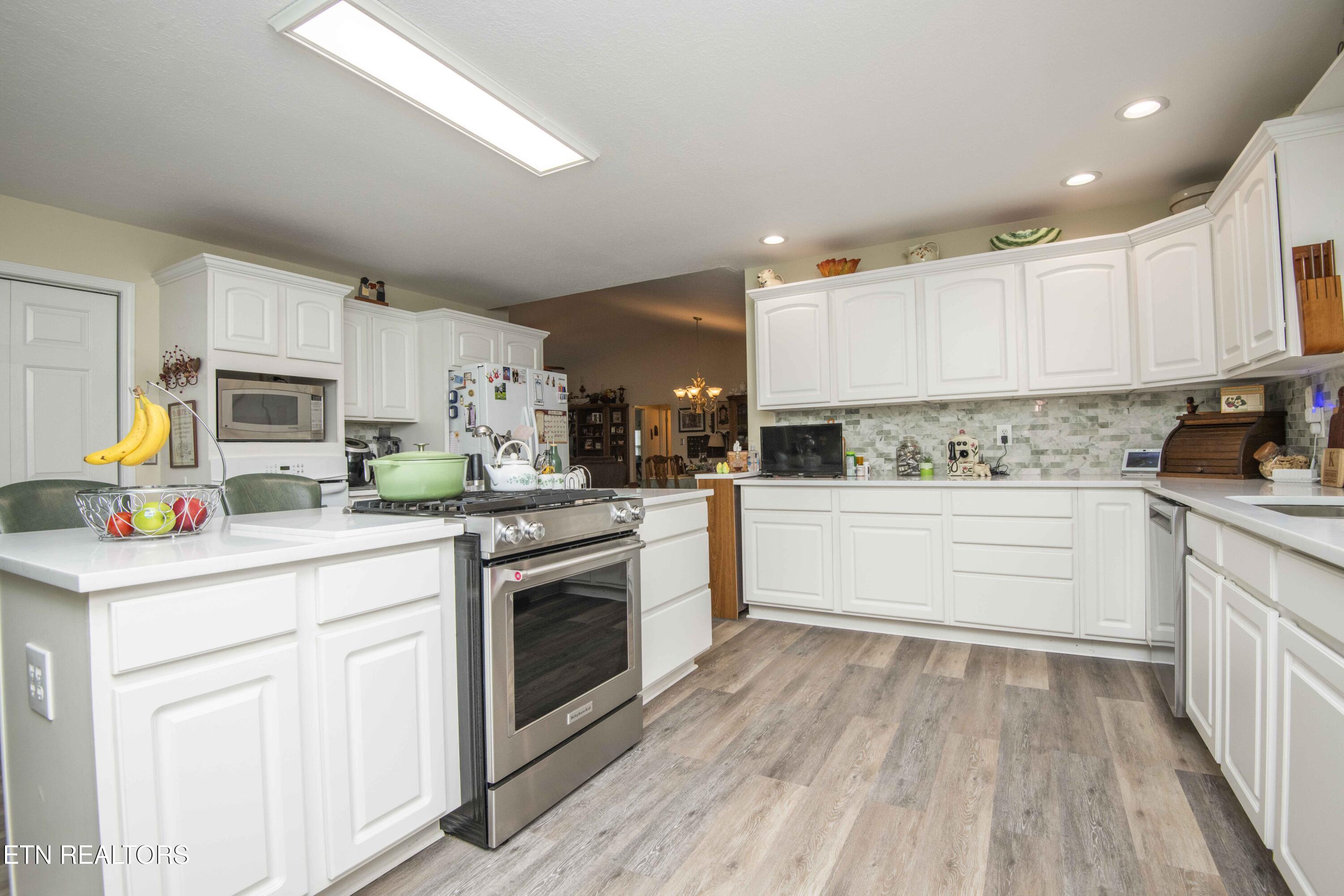 1217 Topside Road Louisville TN 37777