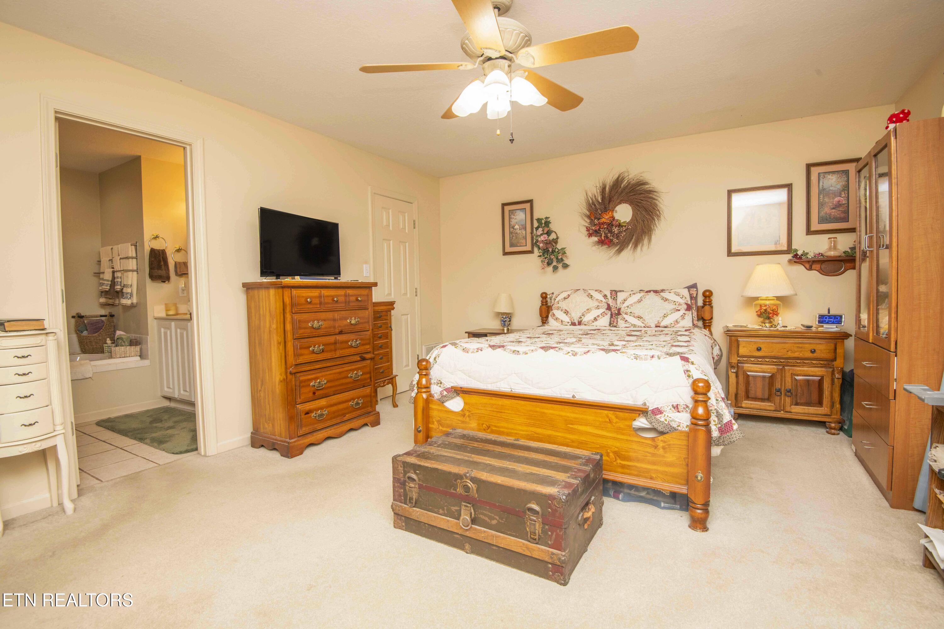 1217 Topside Road Louisville TN 37777