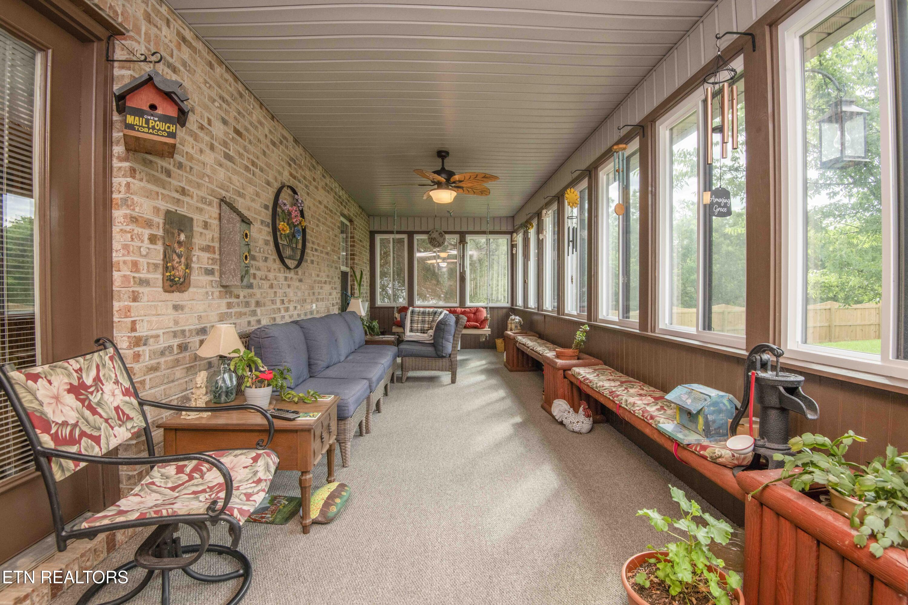 1217 Topside Road Louisville TN 37777