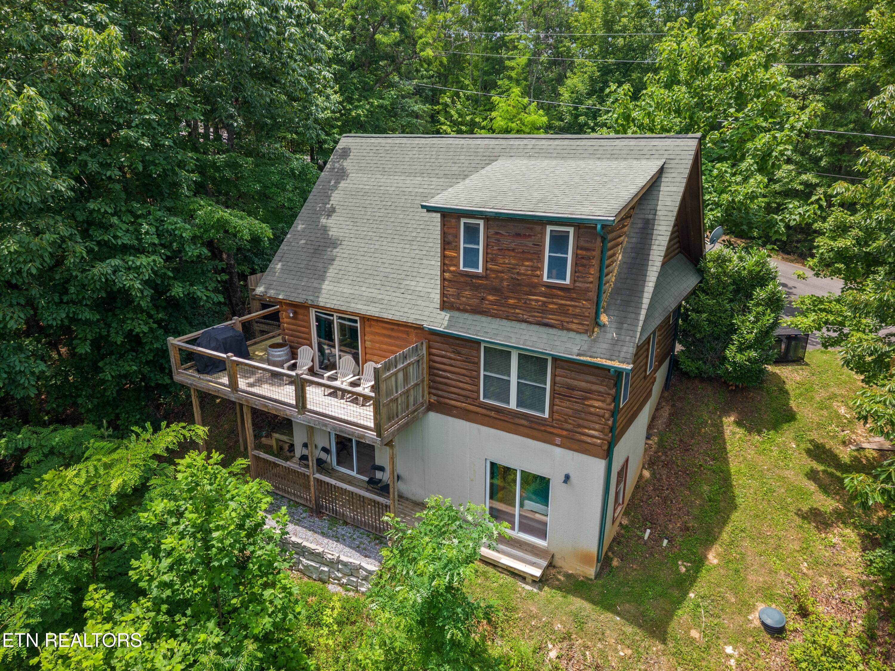 4160 Chamberlain Lane Sevierville TN 37862