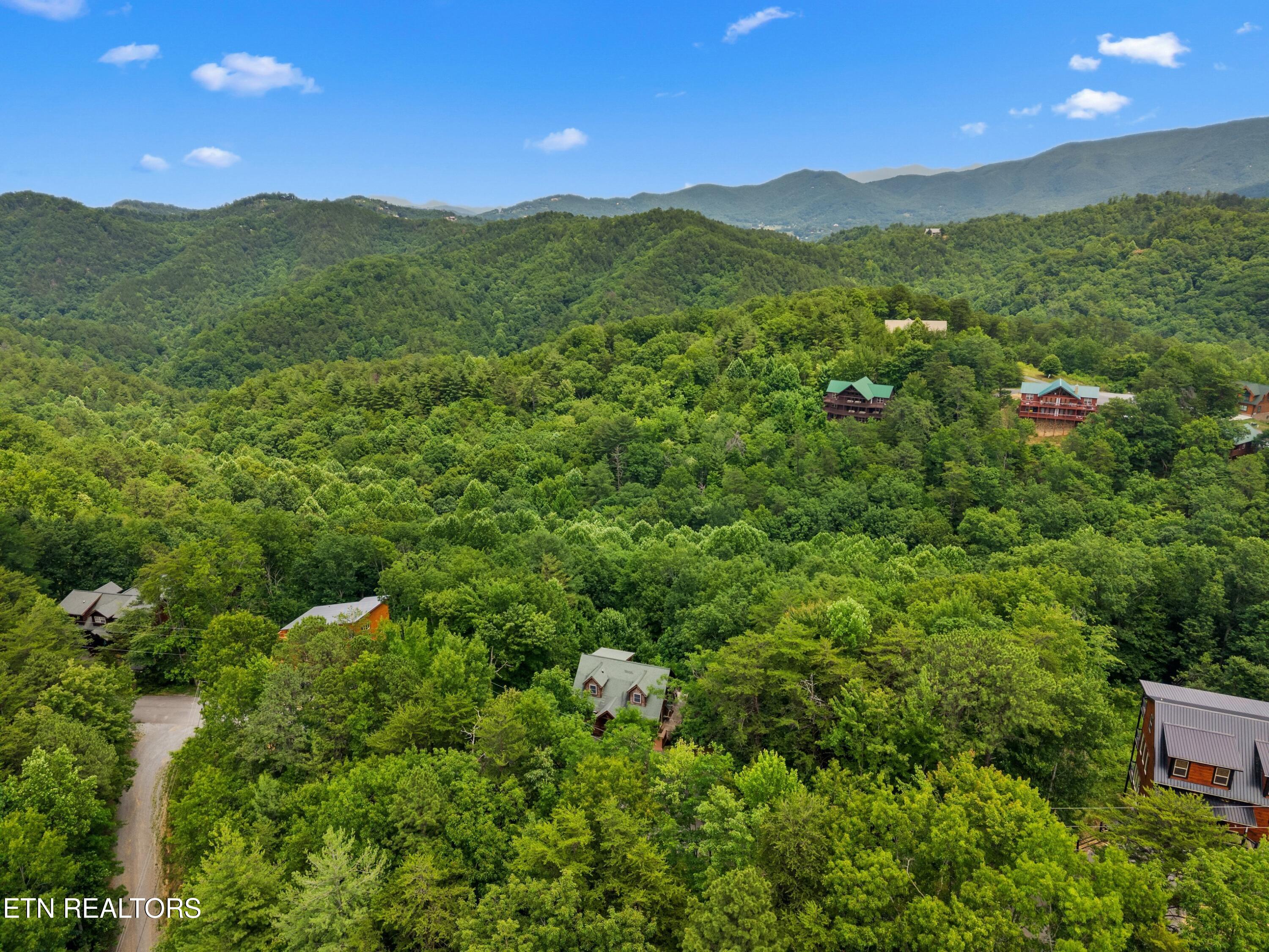 4160 Chamberlain Lane Sevierville TN 37862