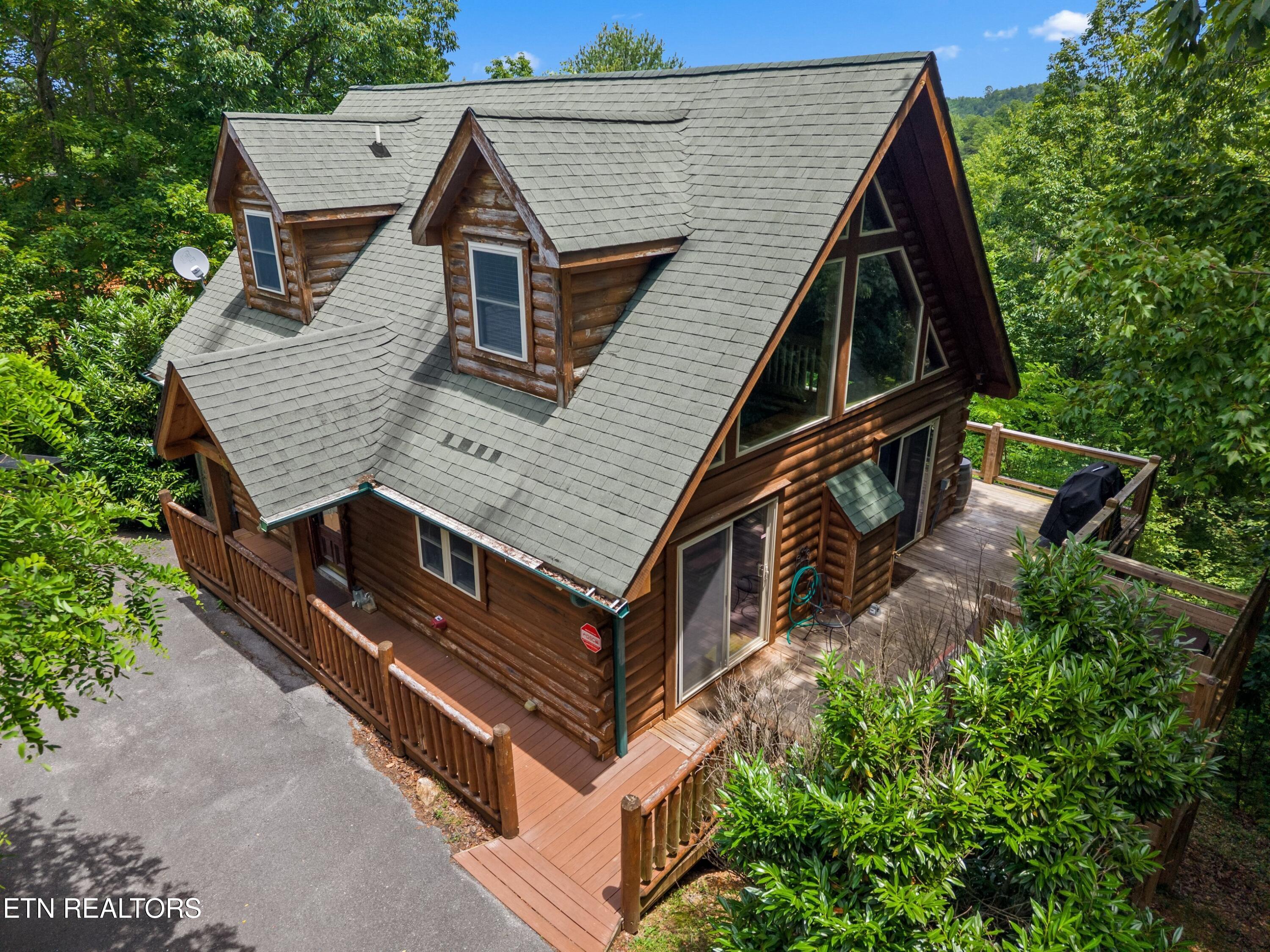 4160 Chamberlain Lane Sevierville TN 37862