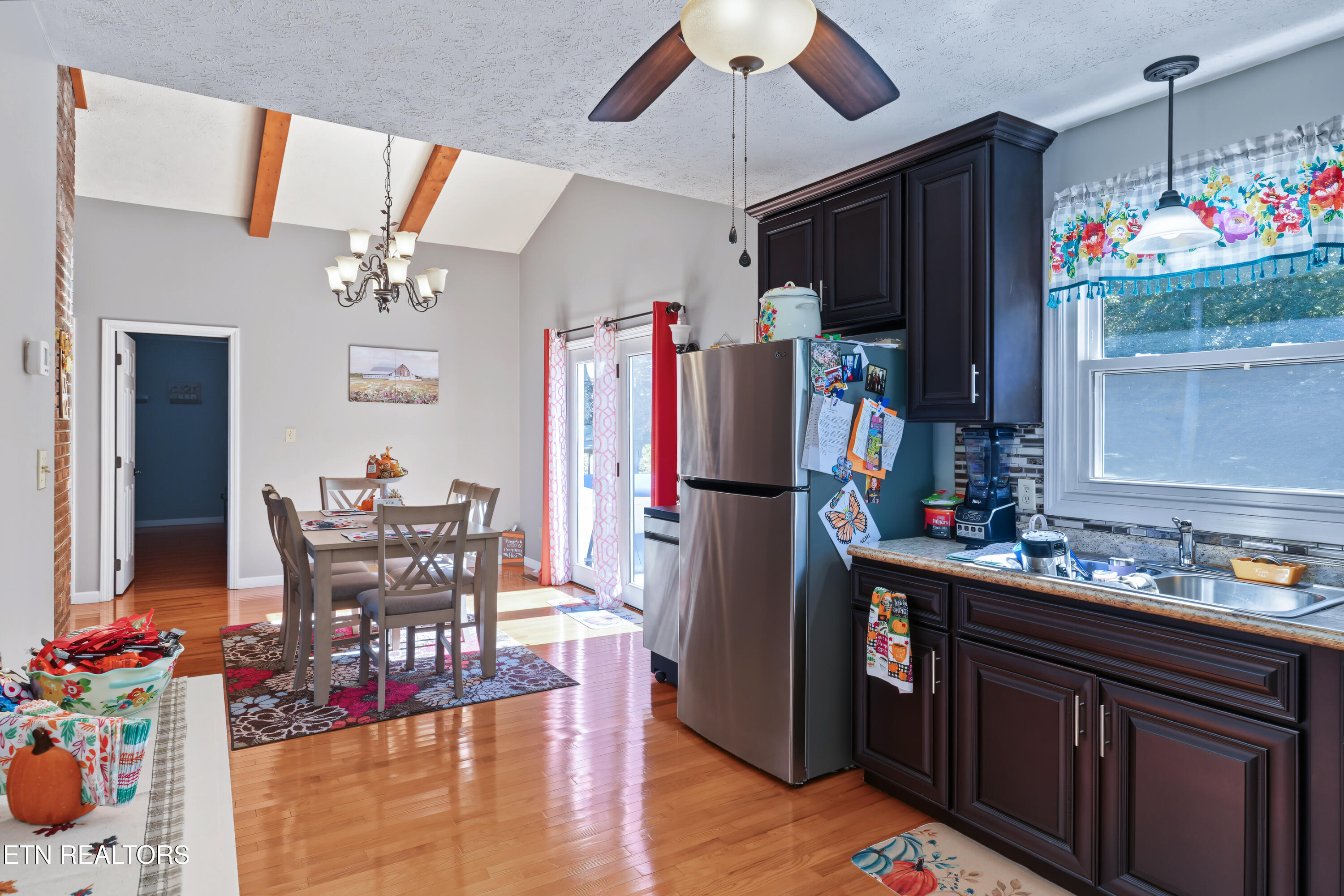 135 Denise Drive Speedwell TN 37870