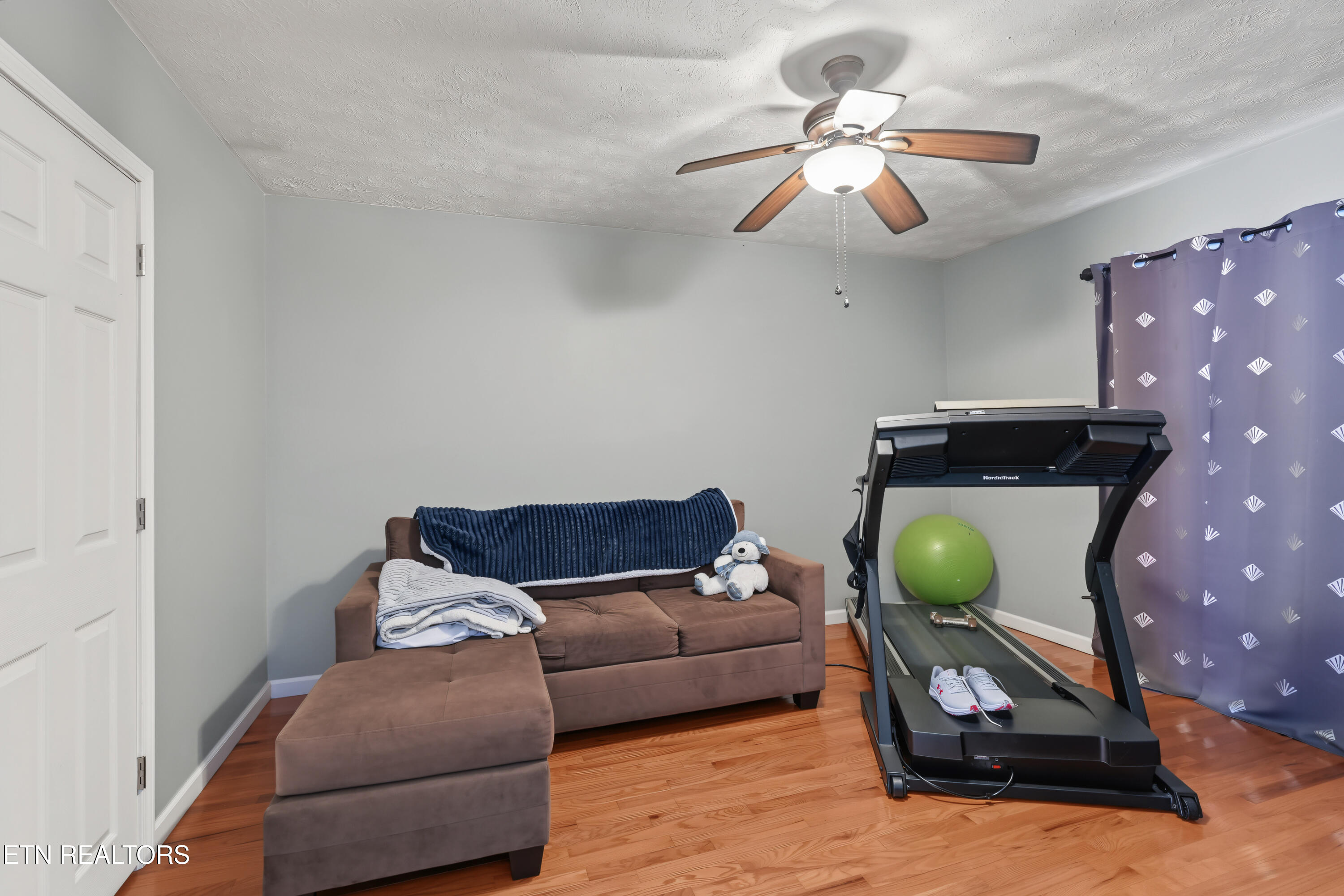 135 Denise Drive Speedwell TN 37870
