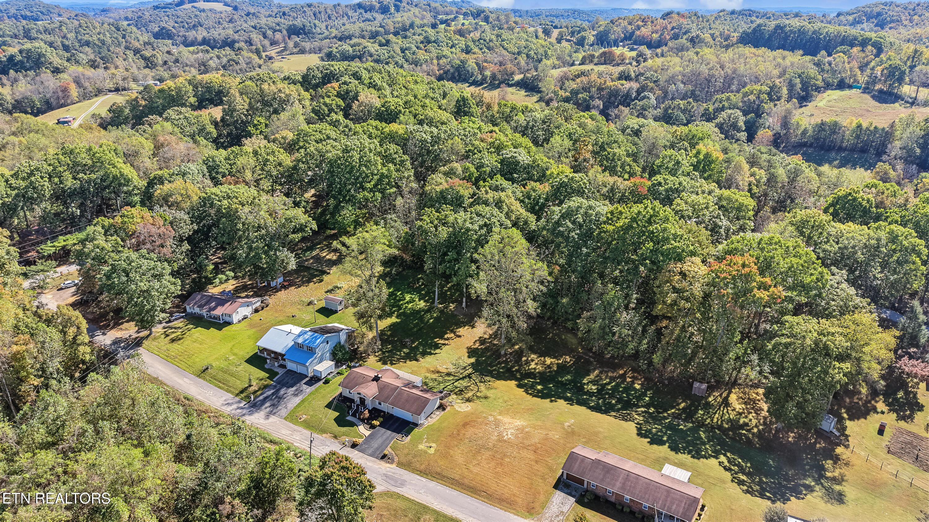 135 Denise Drive Speedwell TN 37870