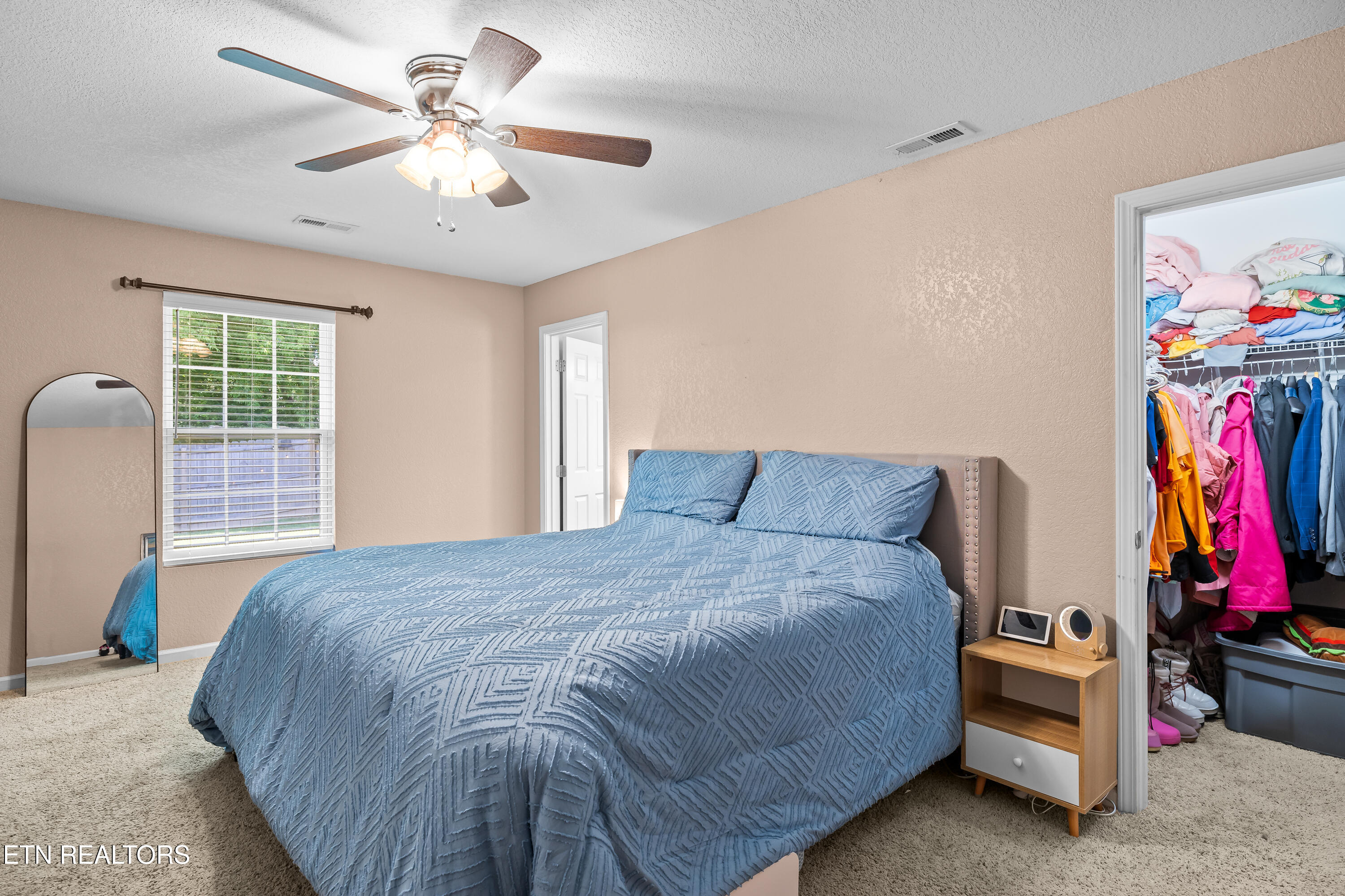 4112 Riverstone Lane Knoxville TN 37918