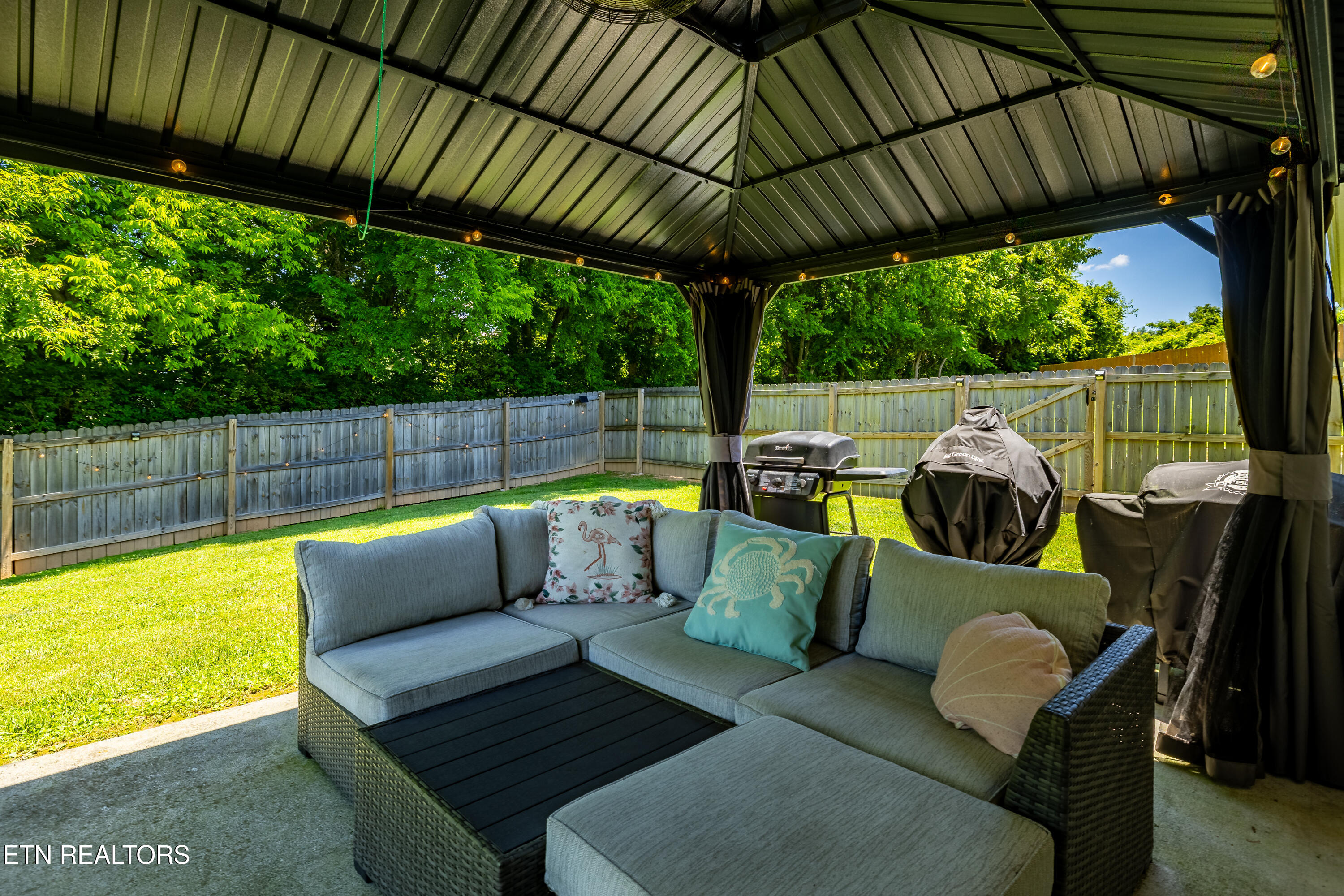 4112 Riverstone Lane Knoxville TN 37918