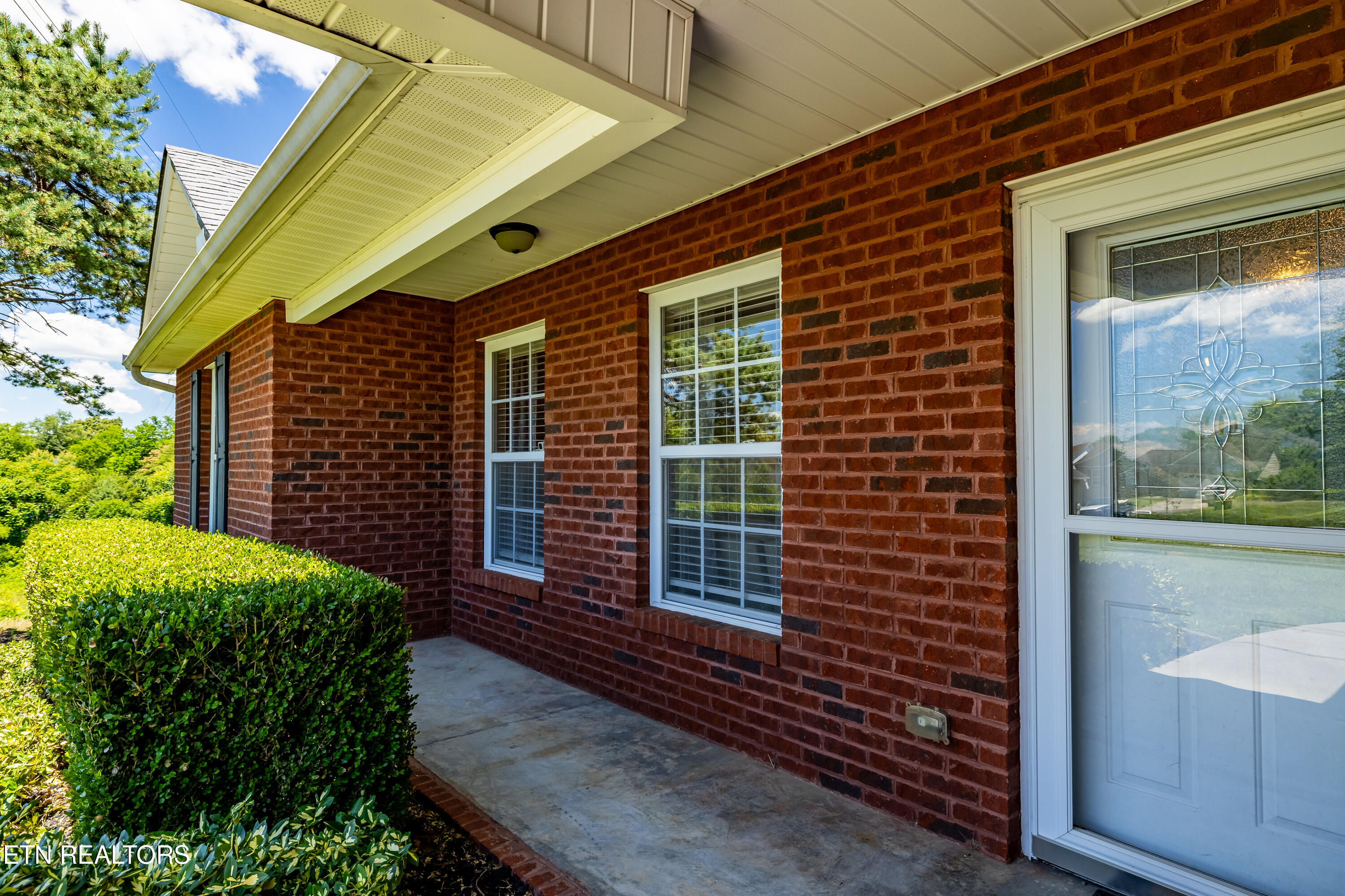 4112 Riverstone Lane Knoxville TN 37918