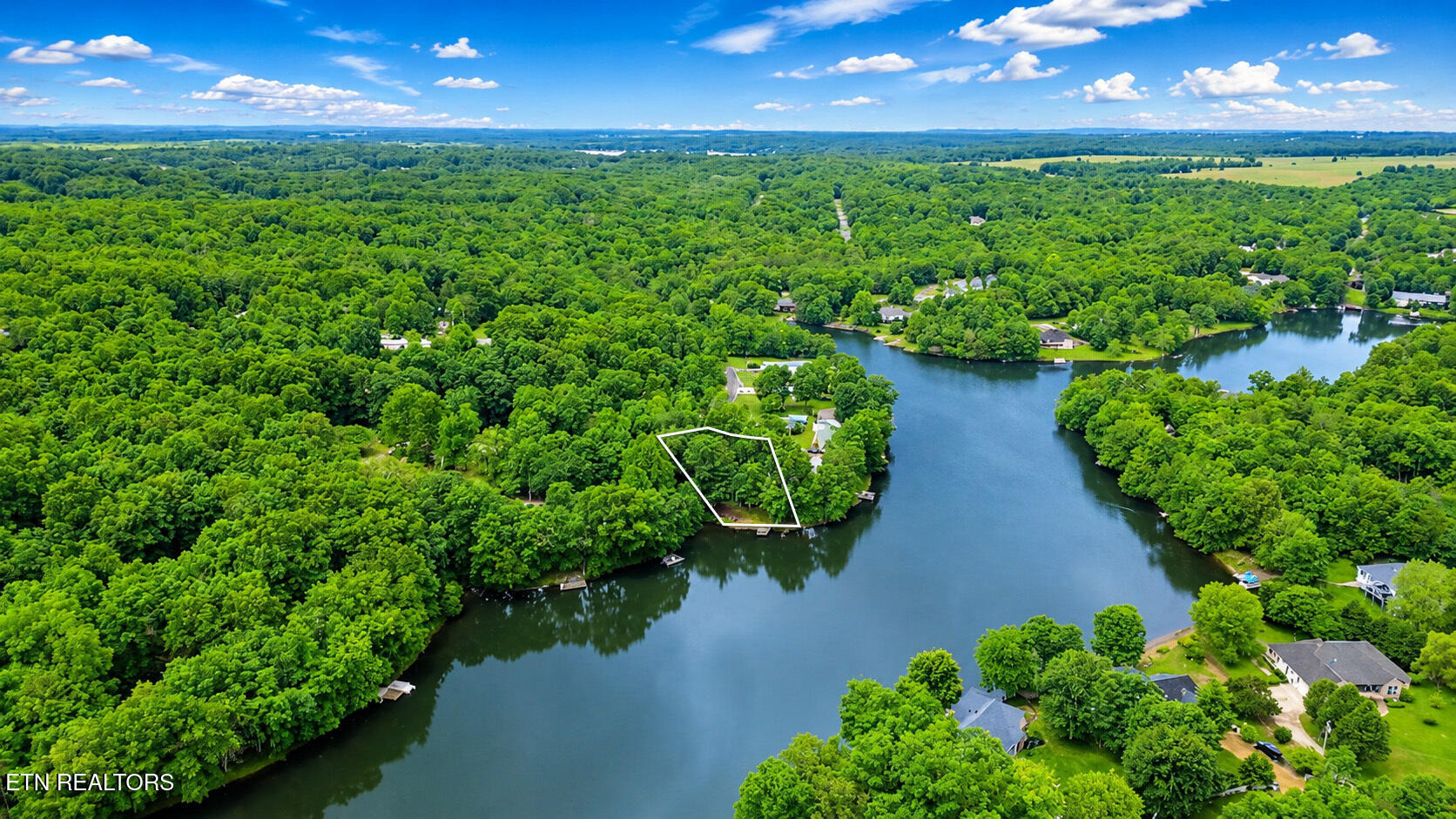 3070 Nocatee Crossville TN 38572