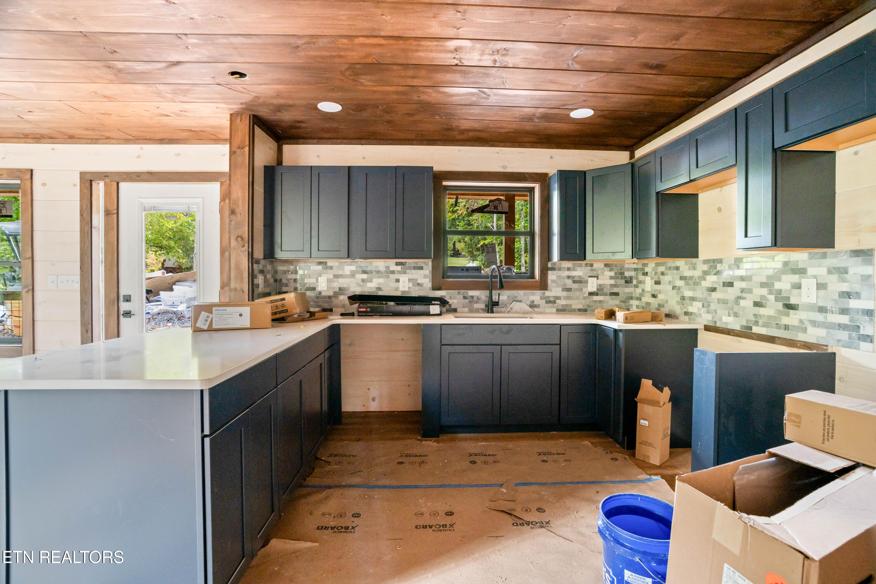 2759 Owls Cove Way Sevierville TN 37862